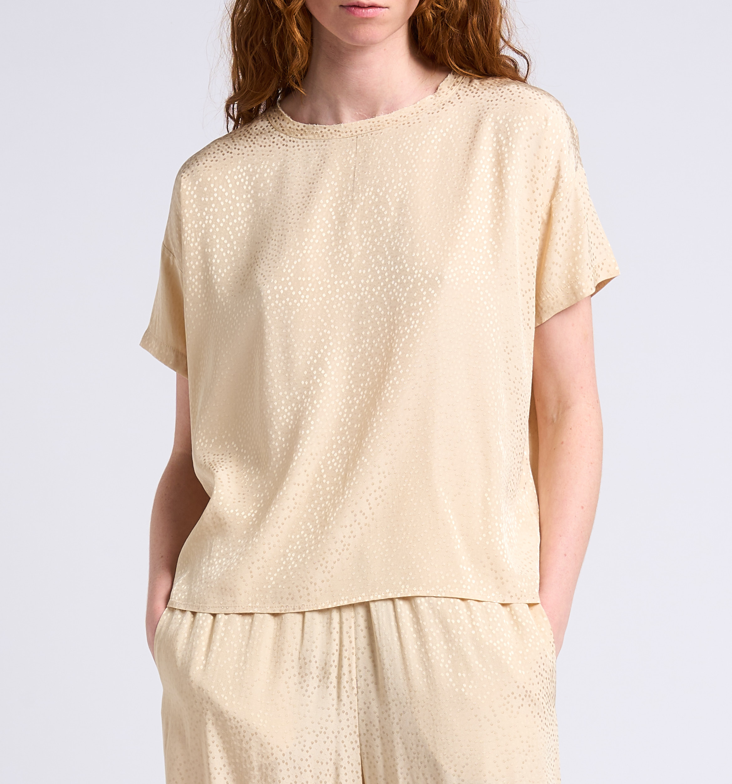 Tee-shirt ample à col rond en jacquard ATTIC AND BARN Beige