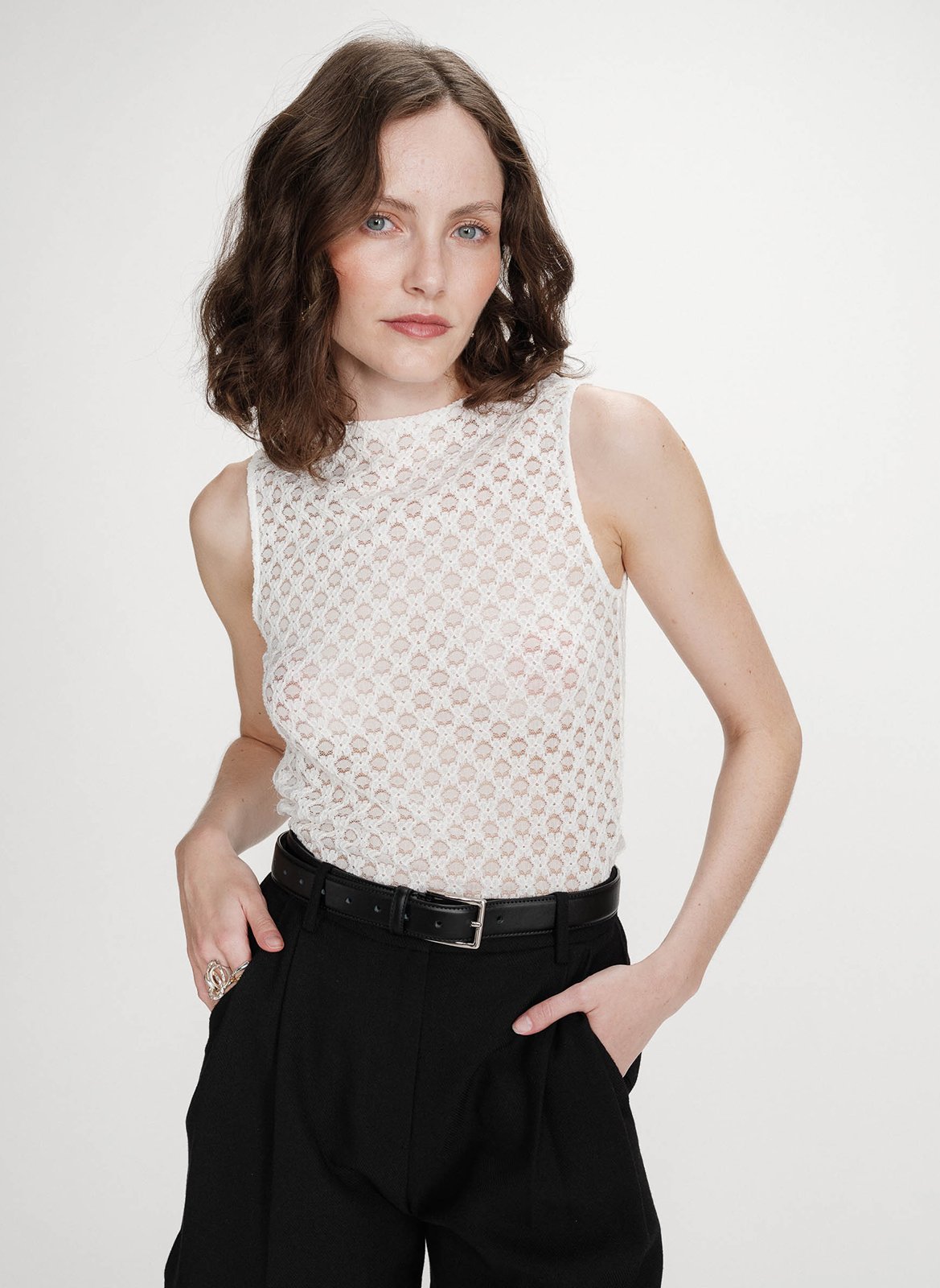 Mouwloze kanten top GRACE ET MILA