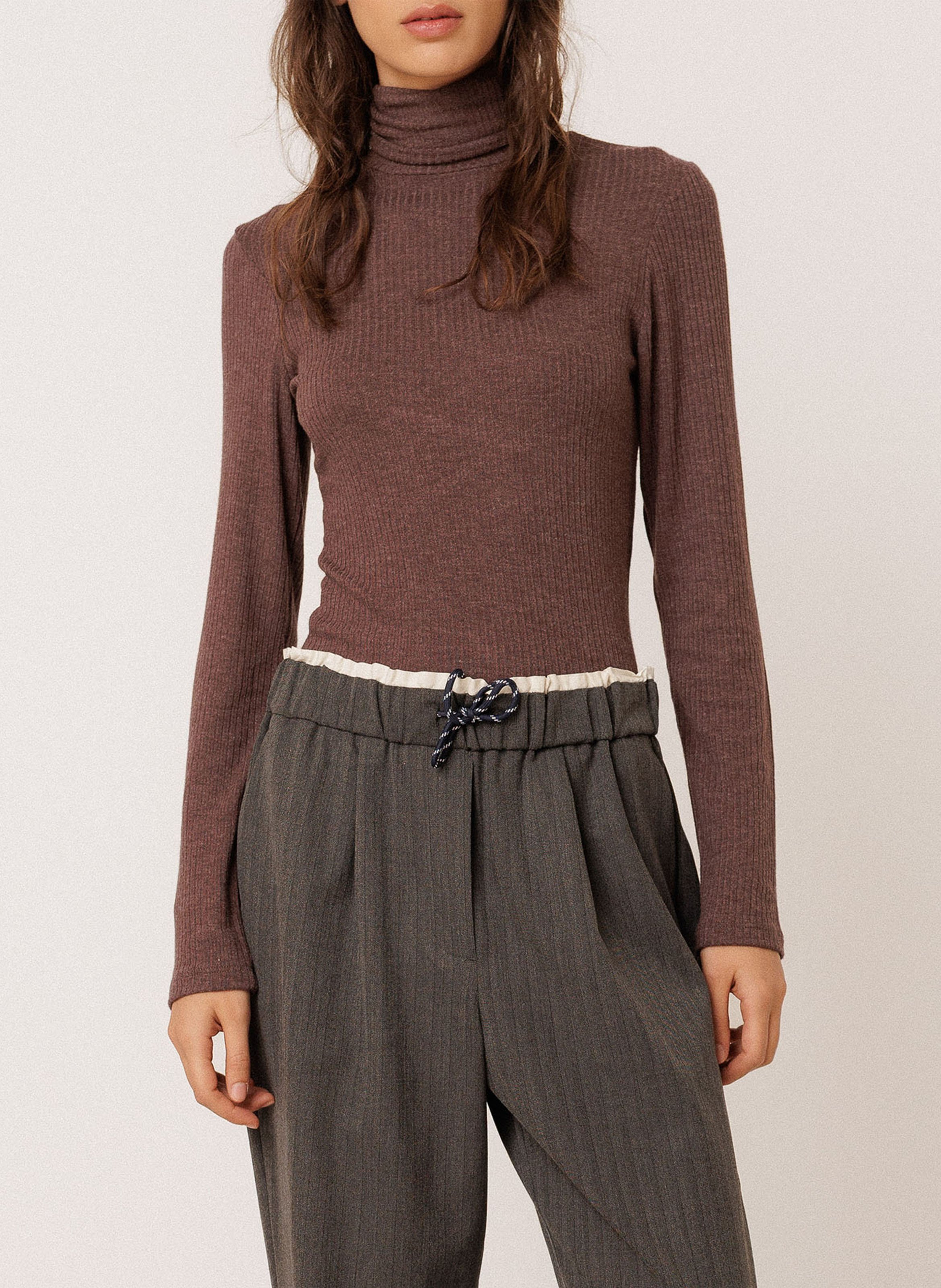 Fitted turtleneck sweater. INDI & COLD