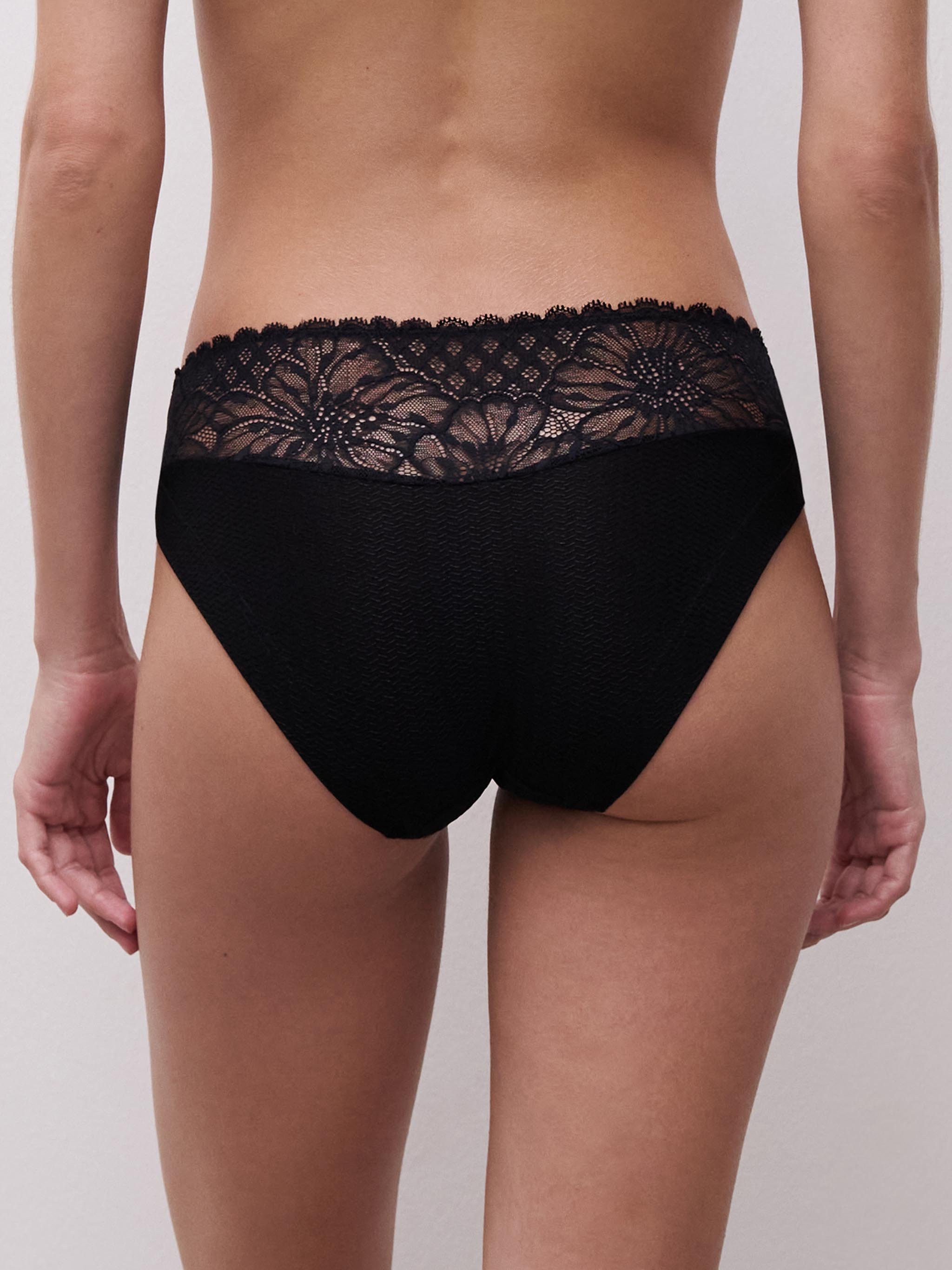 Lace panties | Black CHANTELLE Women