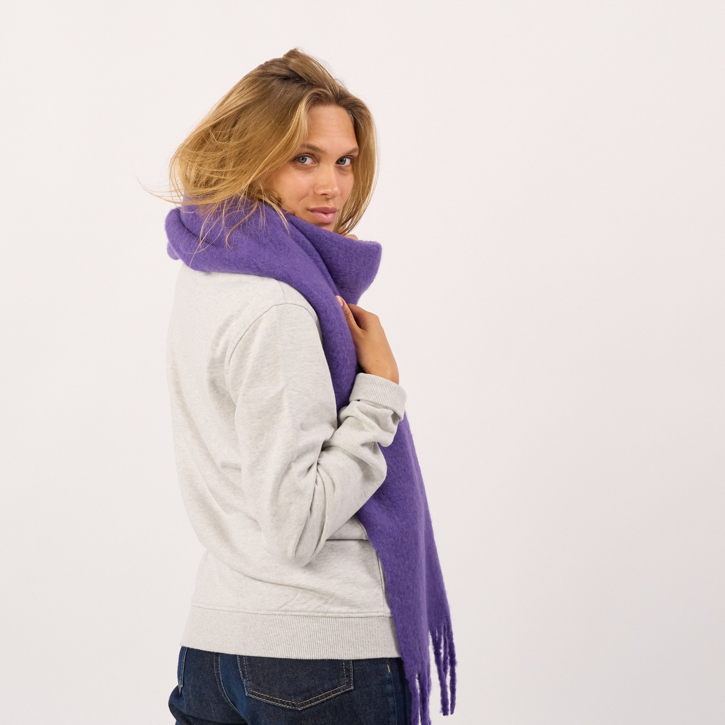 Wide wool scarf BILLYBELT Purple