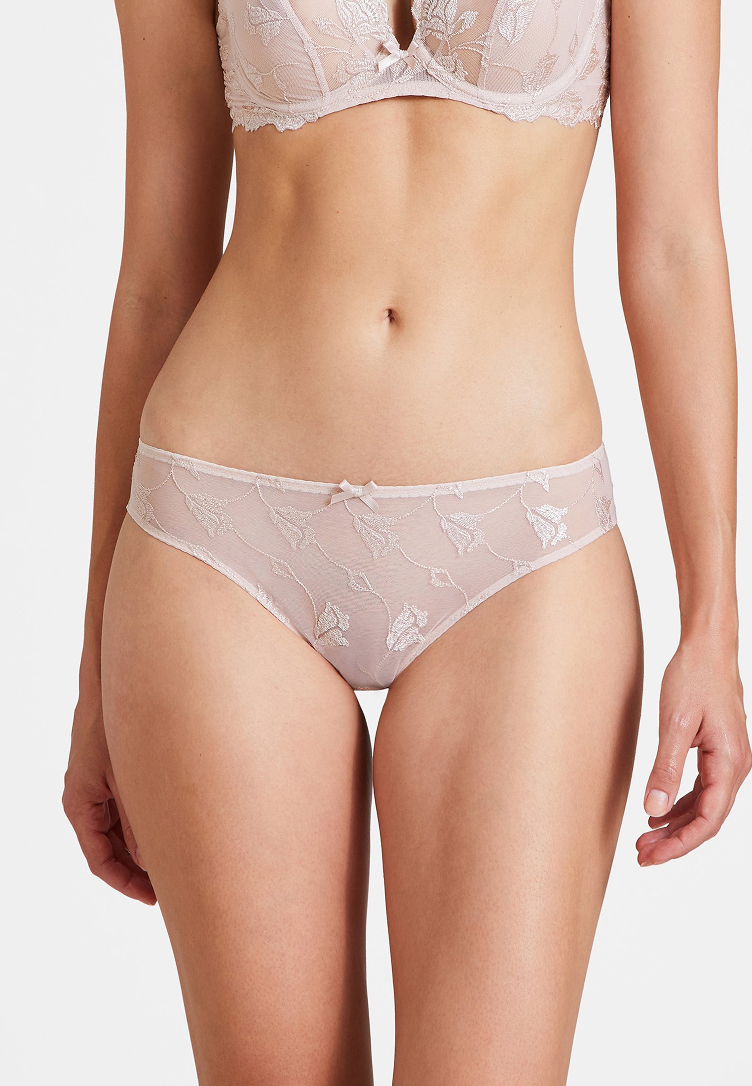 Brazilian-style panties AUBADE