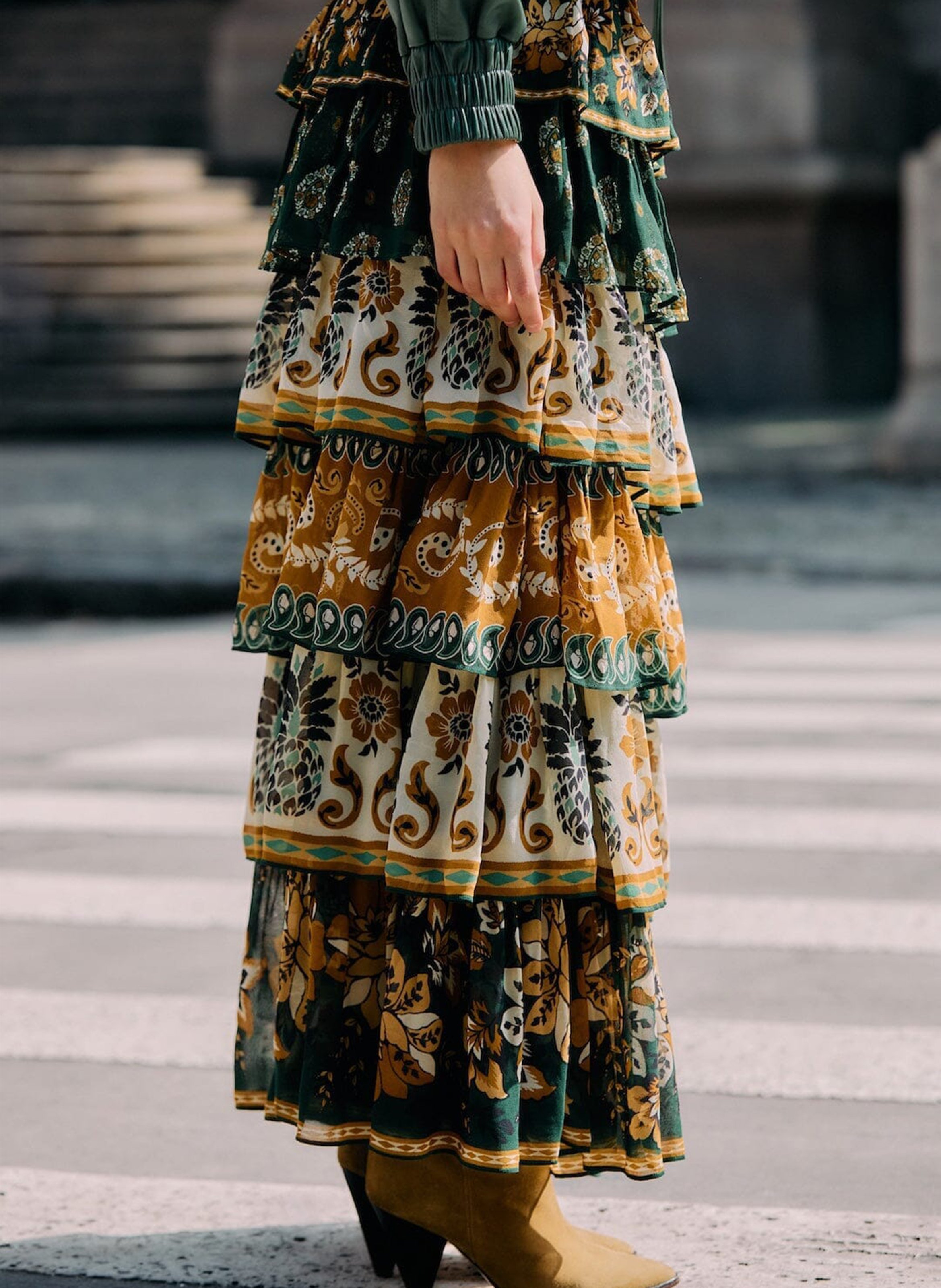 Flounced long skirt with floral print FARM RIO Green