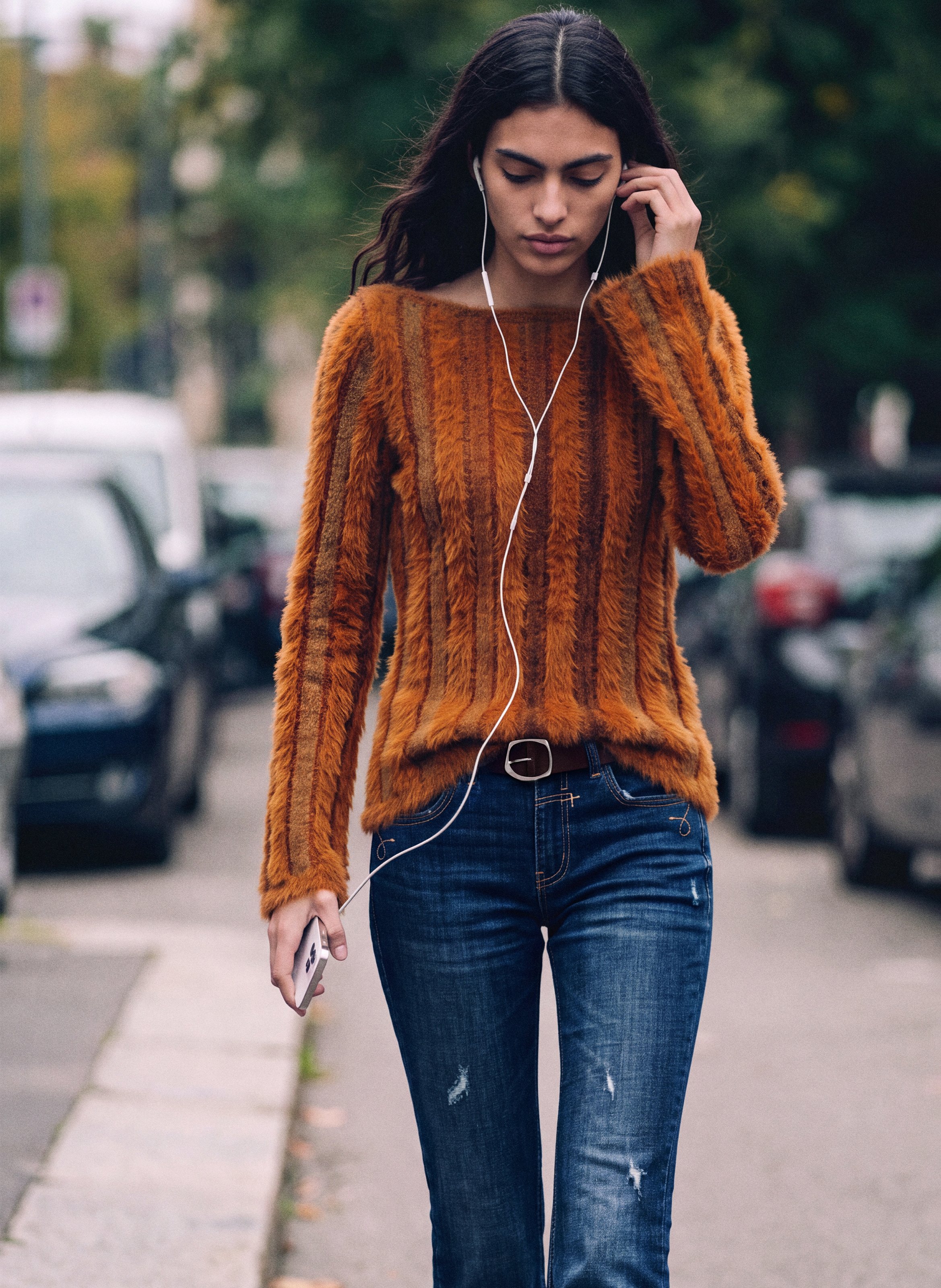 Effen rechte broek met fureffect DESIGUAL Bruin