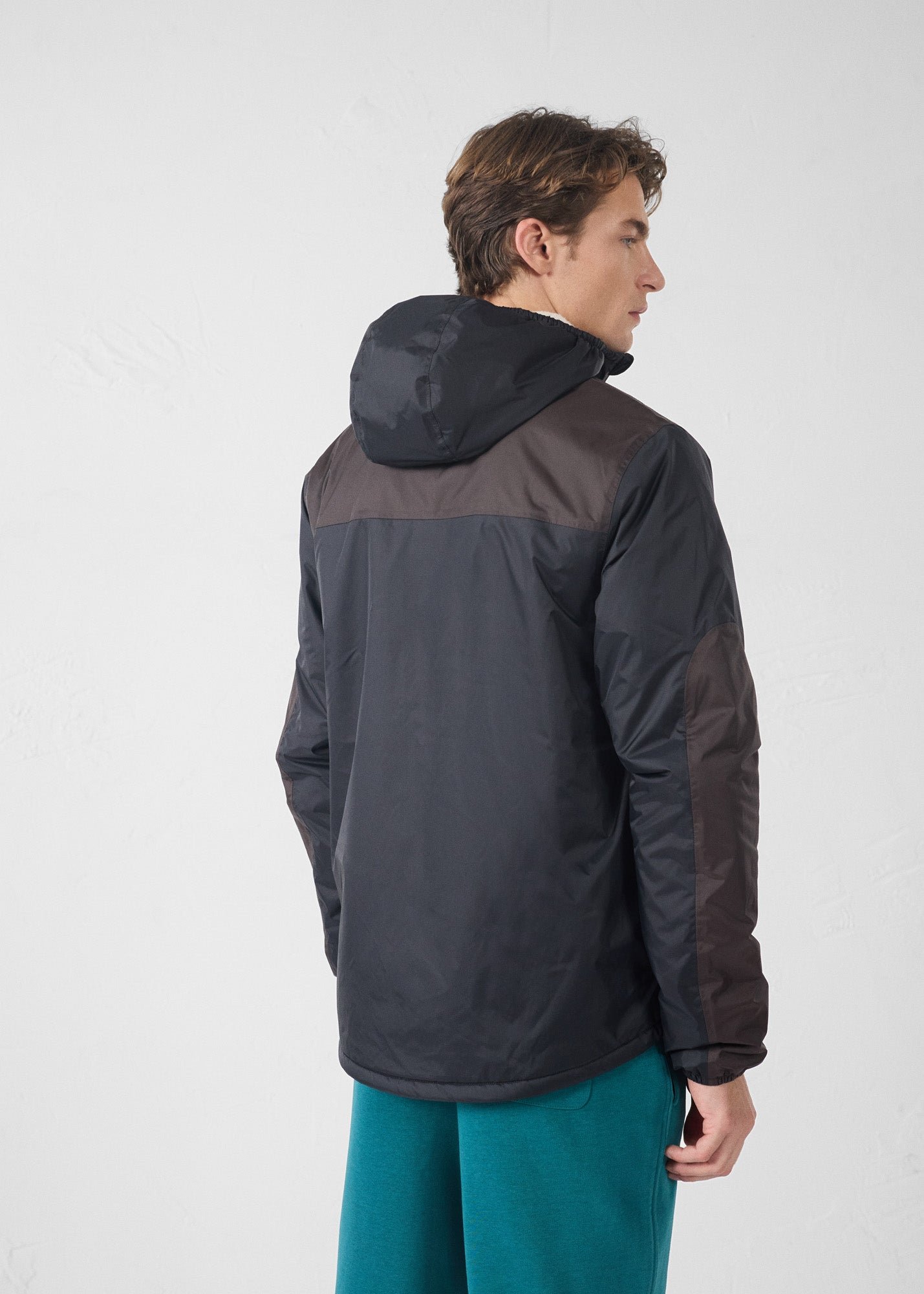 Sherpa-lined waterproof coat. Black