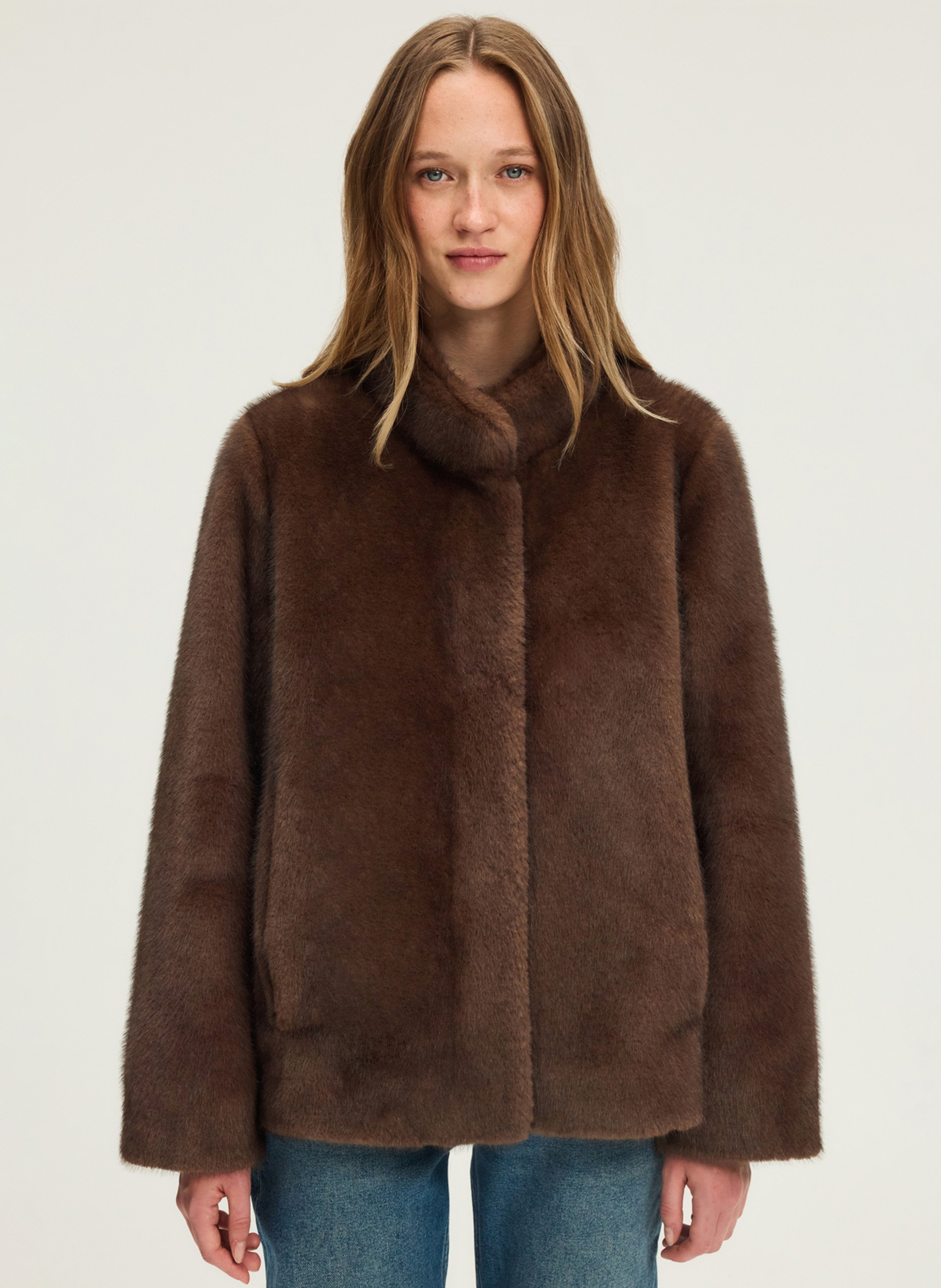 Straight coat with high synthetic fur collar PABLO Brown