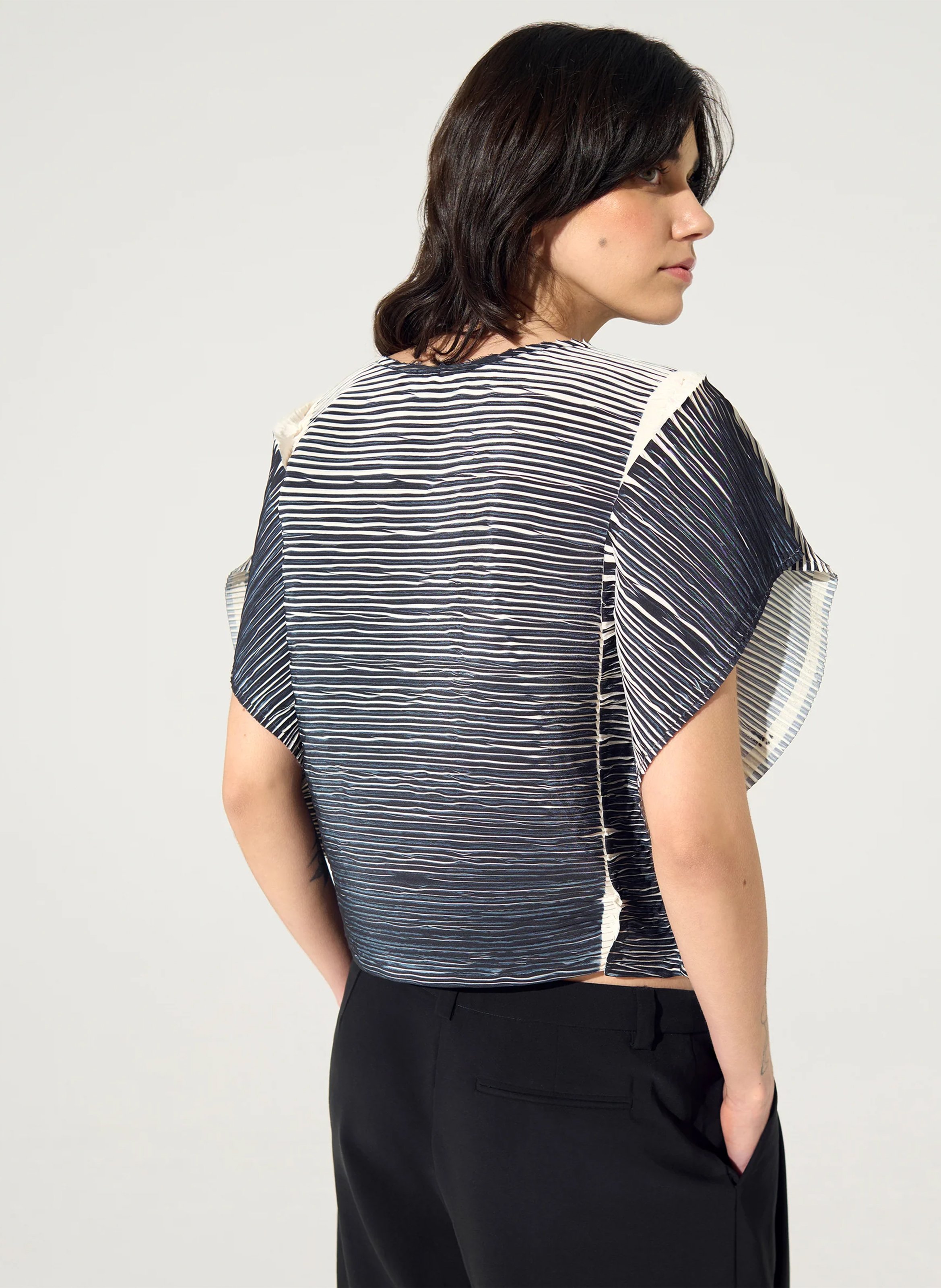 Round-neck printed over-sized top COTELAC Black