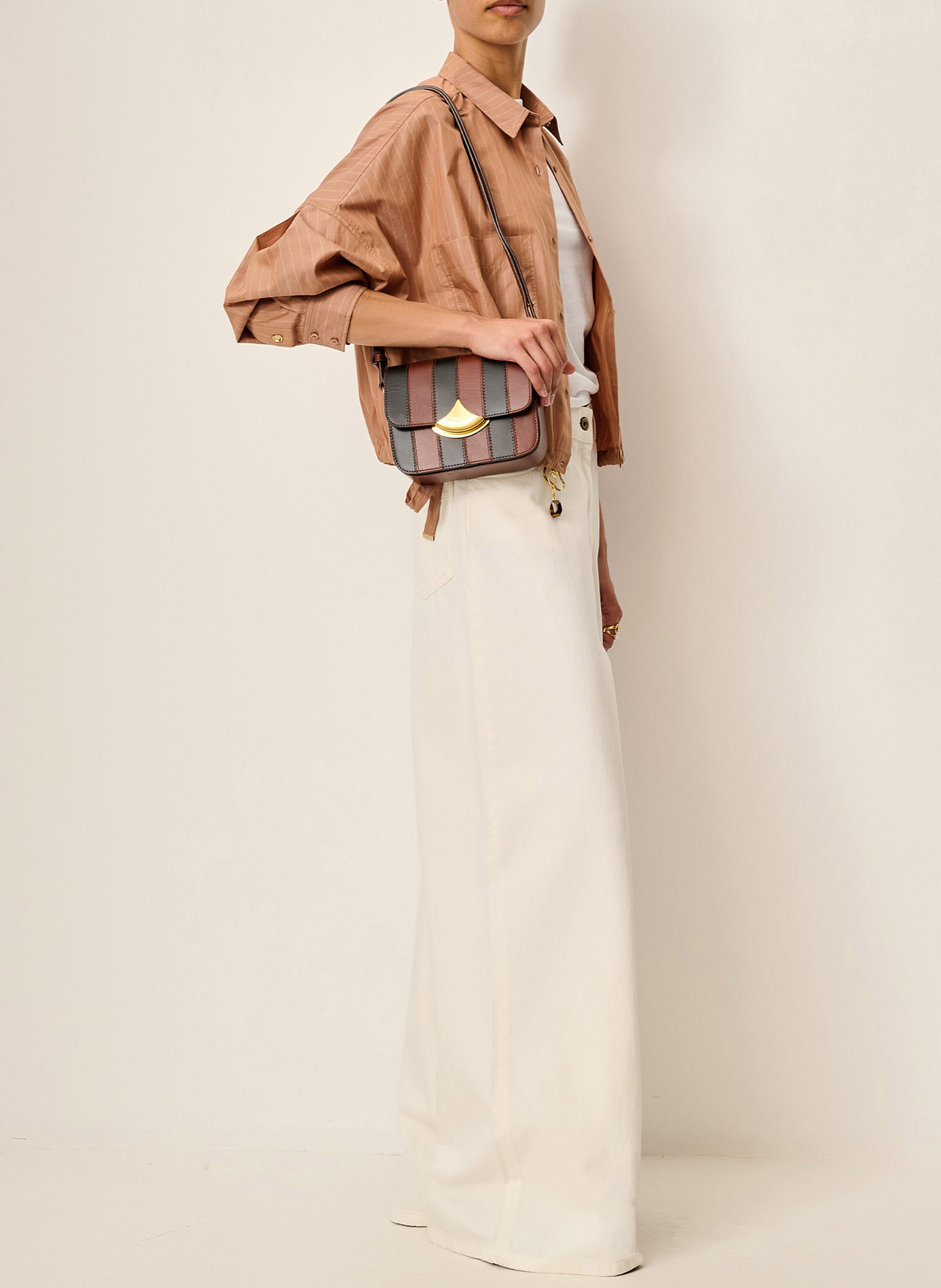 Bluse aus Baumwoll-Mix mit klassischem Kragen SESSUN Beige
