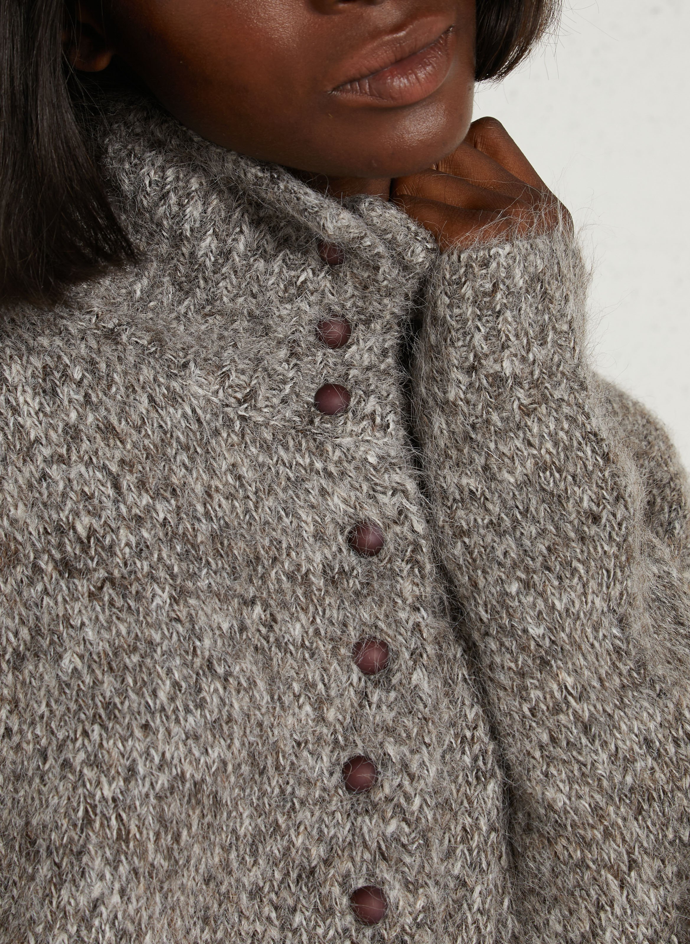 High-neck sweater THE KORNER Brown