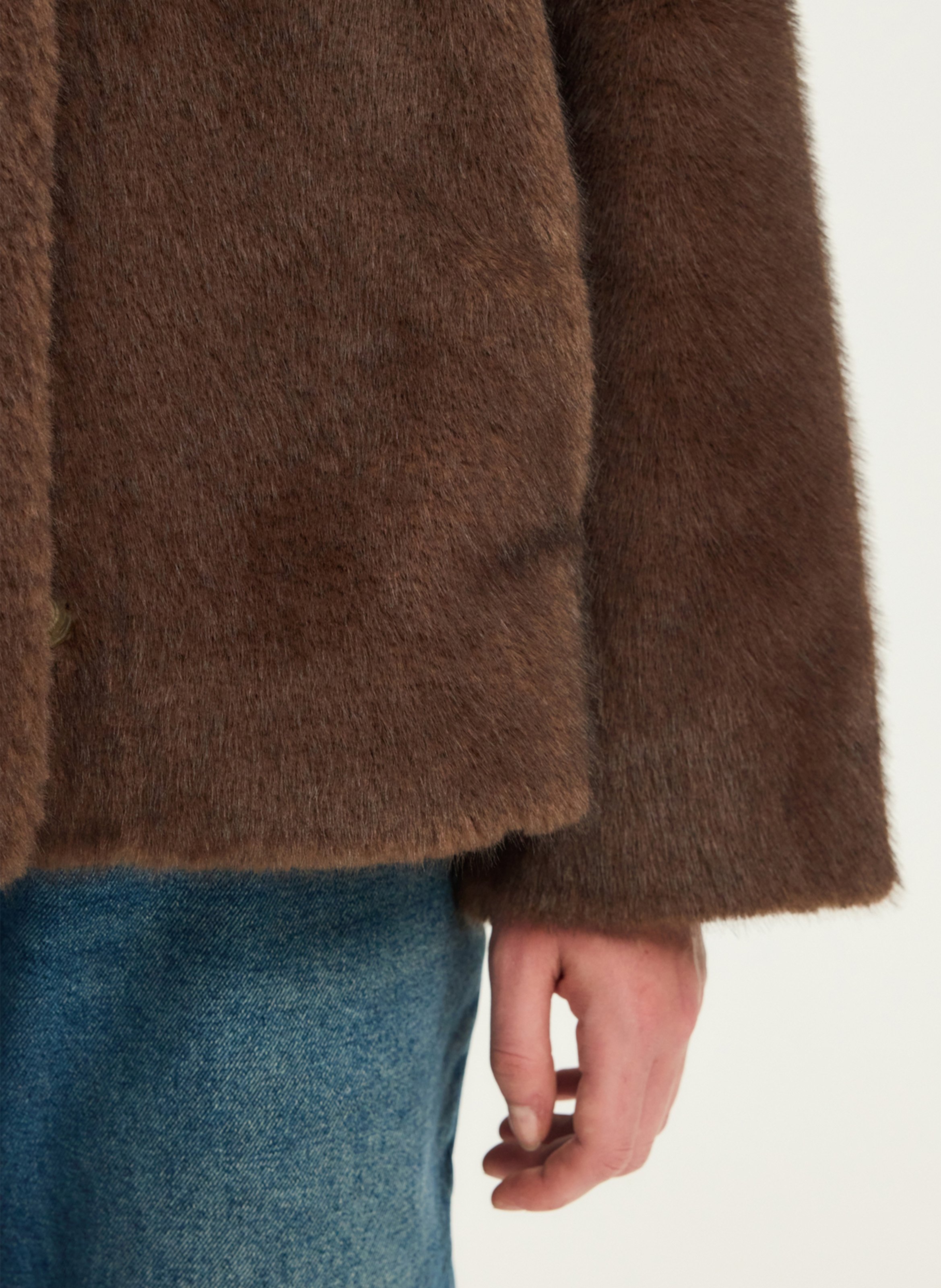 Straight coat with high synthetic fur collar PABLO Brown