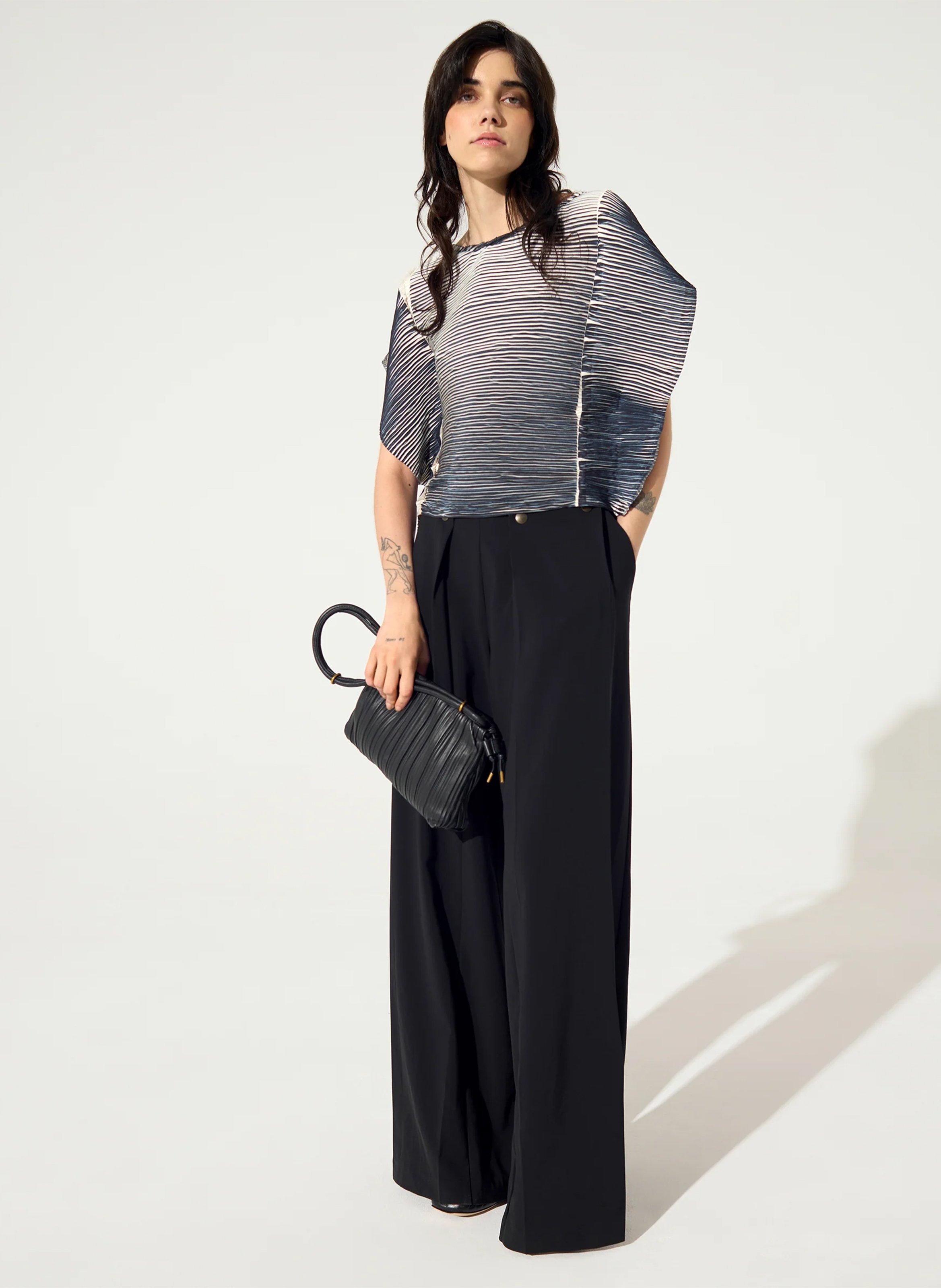 Round-neck printed over-sized top COTELAC Black