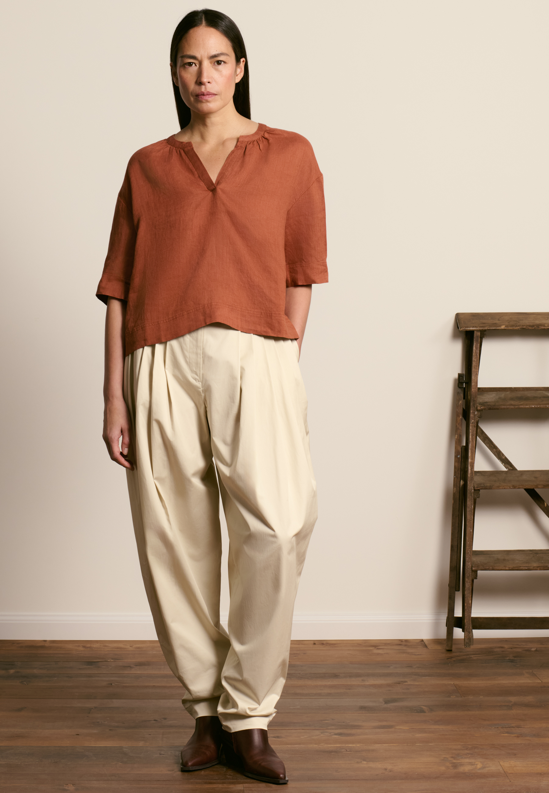 Linen blouse with elbow-length sleeves MAISON MONTAGUT Brown