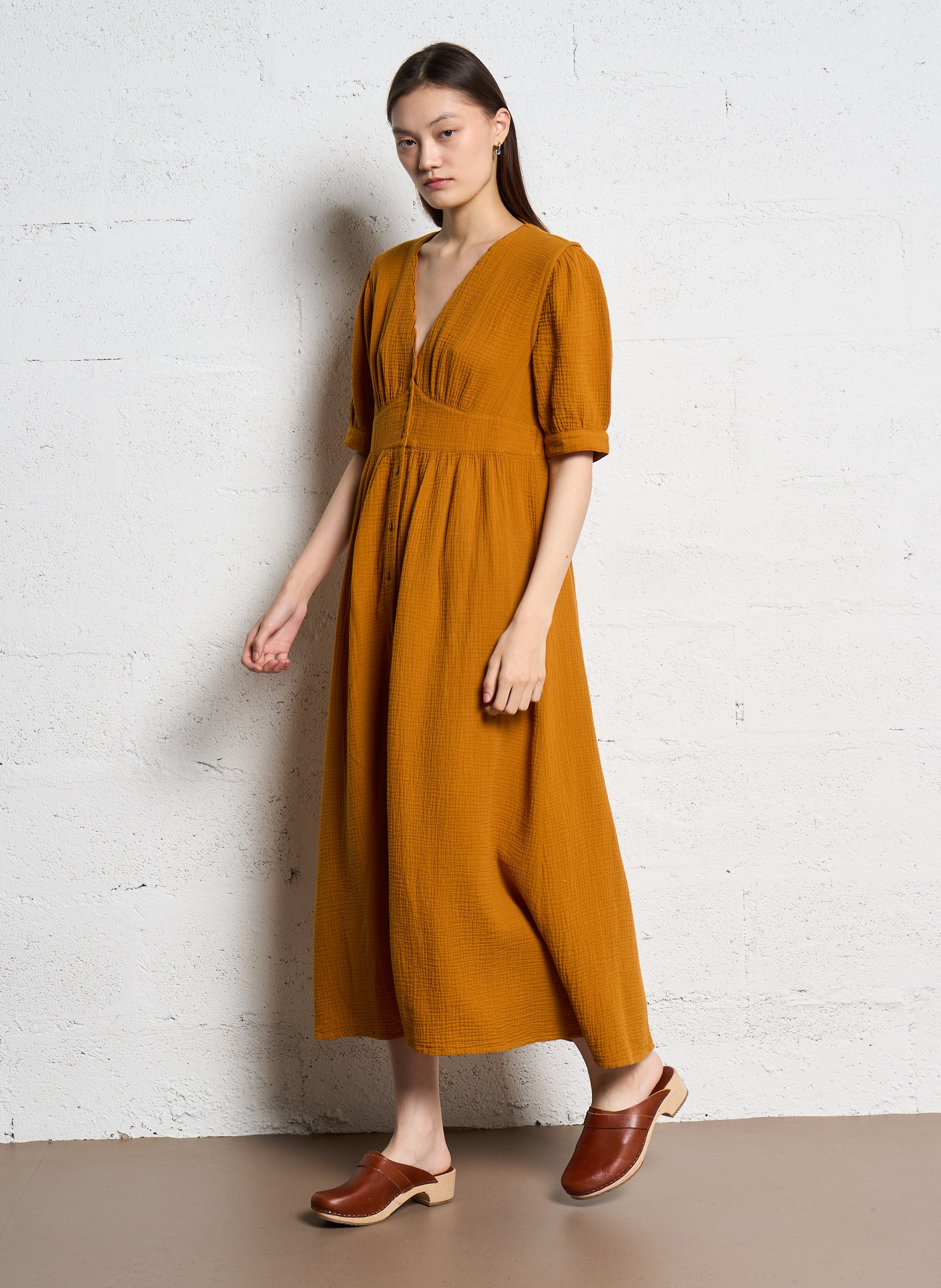 Robe longue ample col V en coton EMILE ET IDA Orange