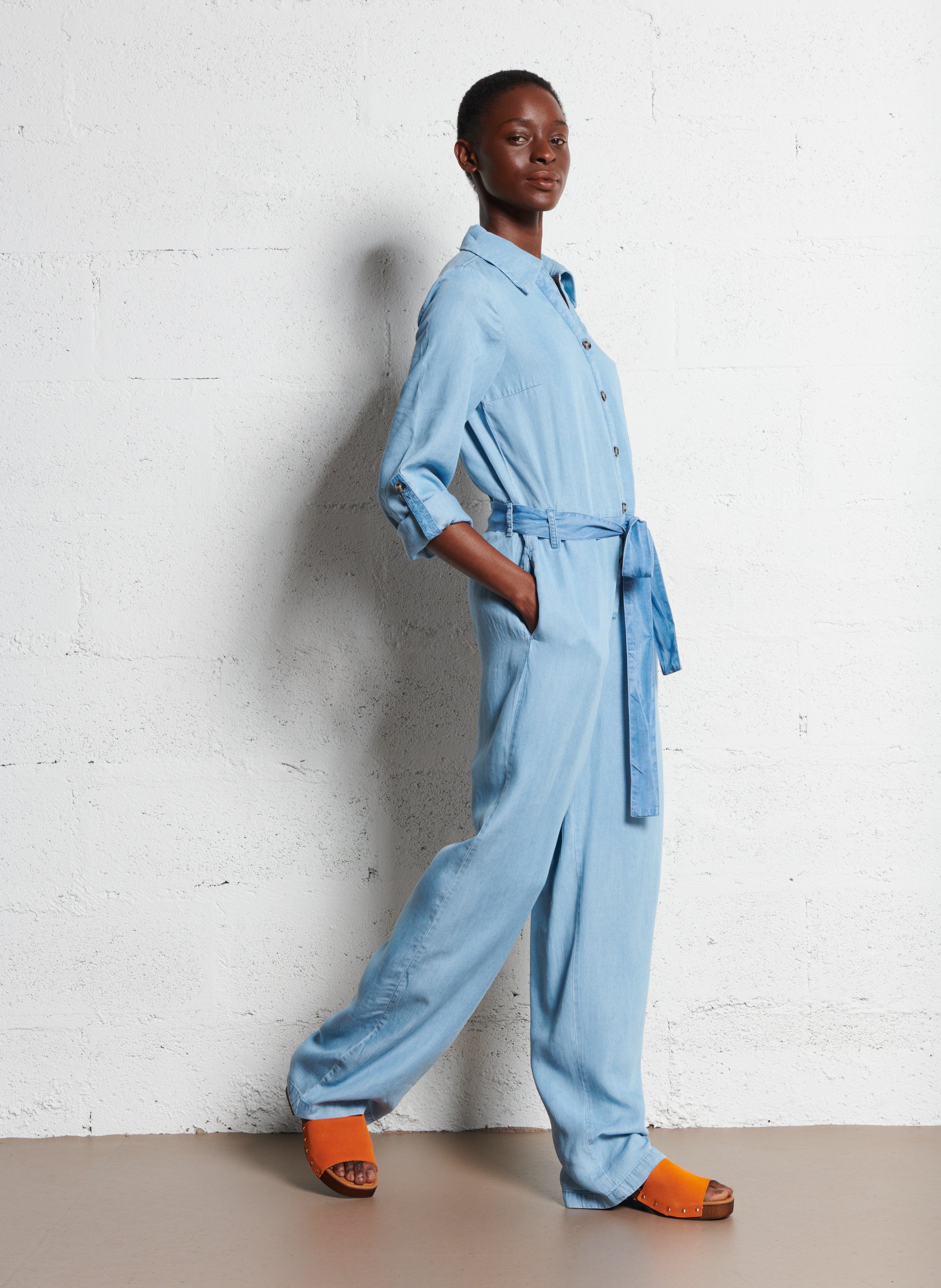 Denim-Jumpsuit mit klassischem Kragen VILA Blau