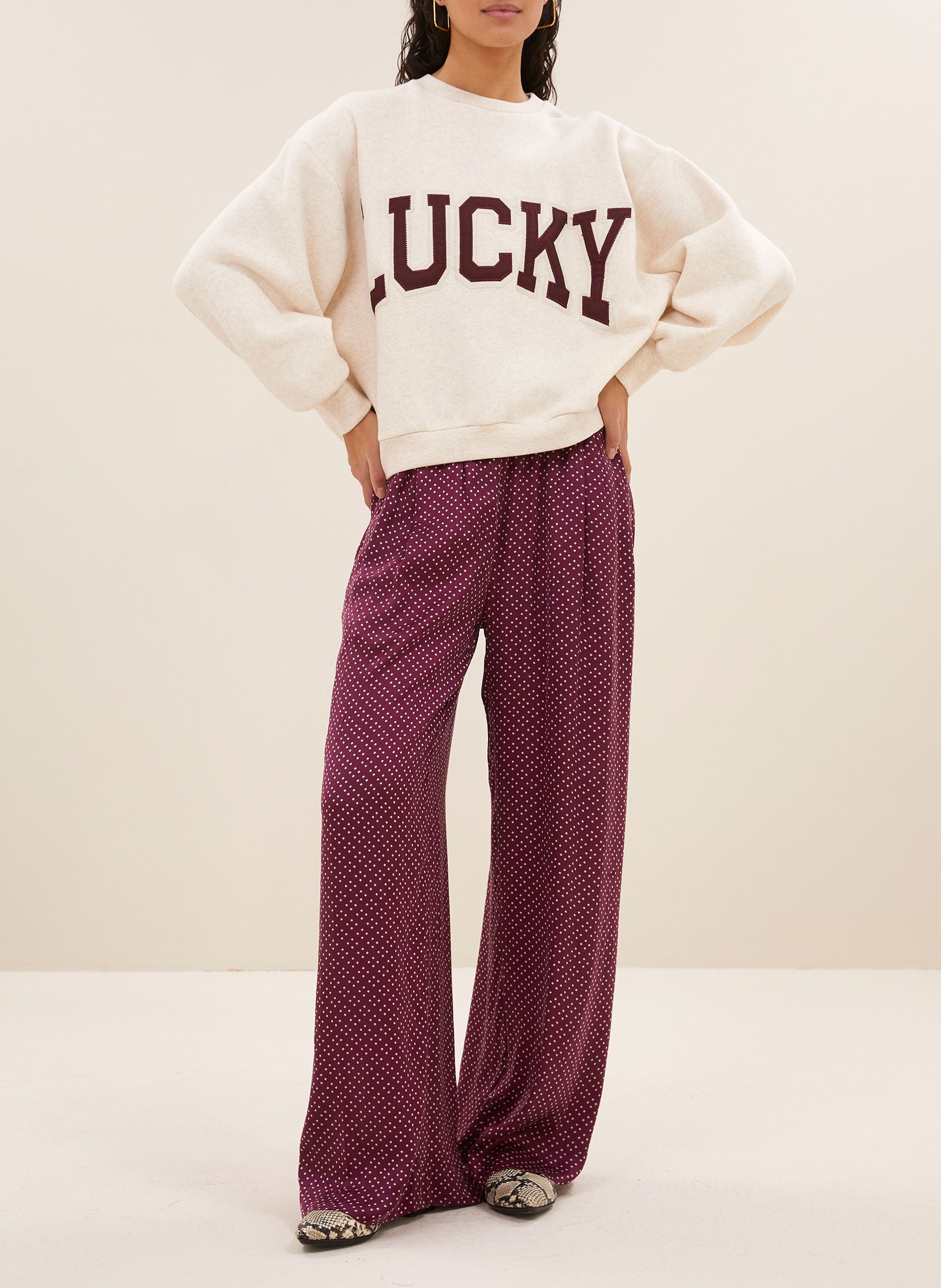 Wijde sweater van katoenblend met zeefdruk BY BAR Roze