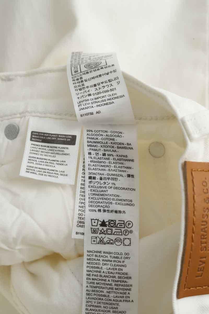 Bermuda shorts LEVI'S - Seconde main White