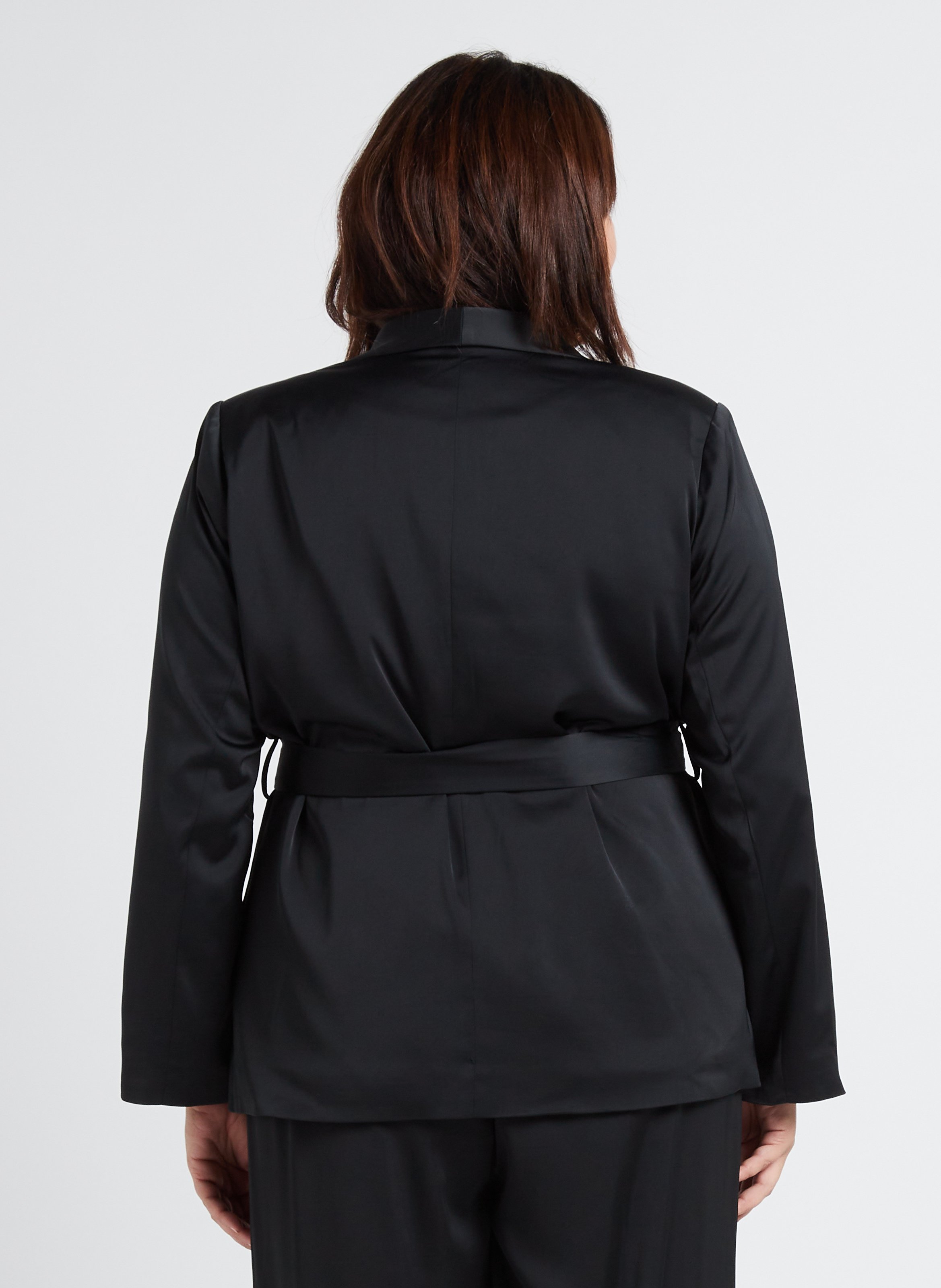 Satijnachtig jasje met reverskraag EVOKED Zwart