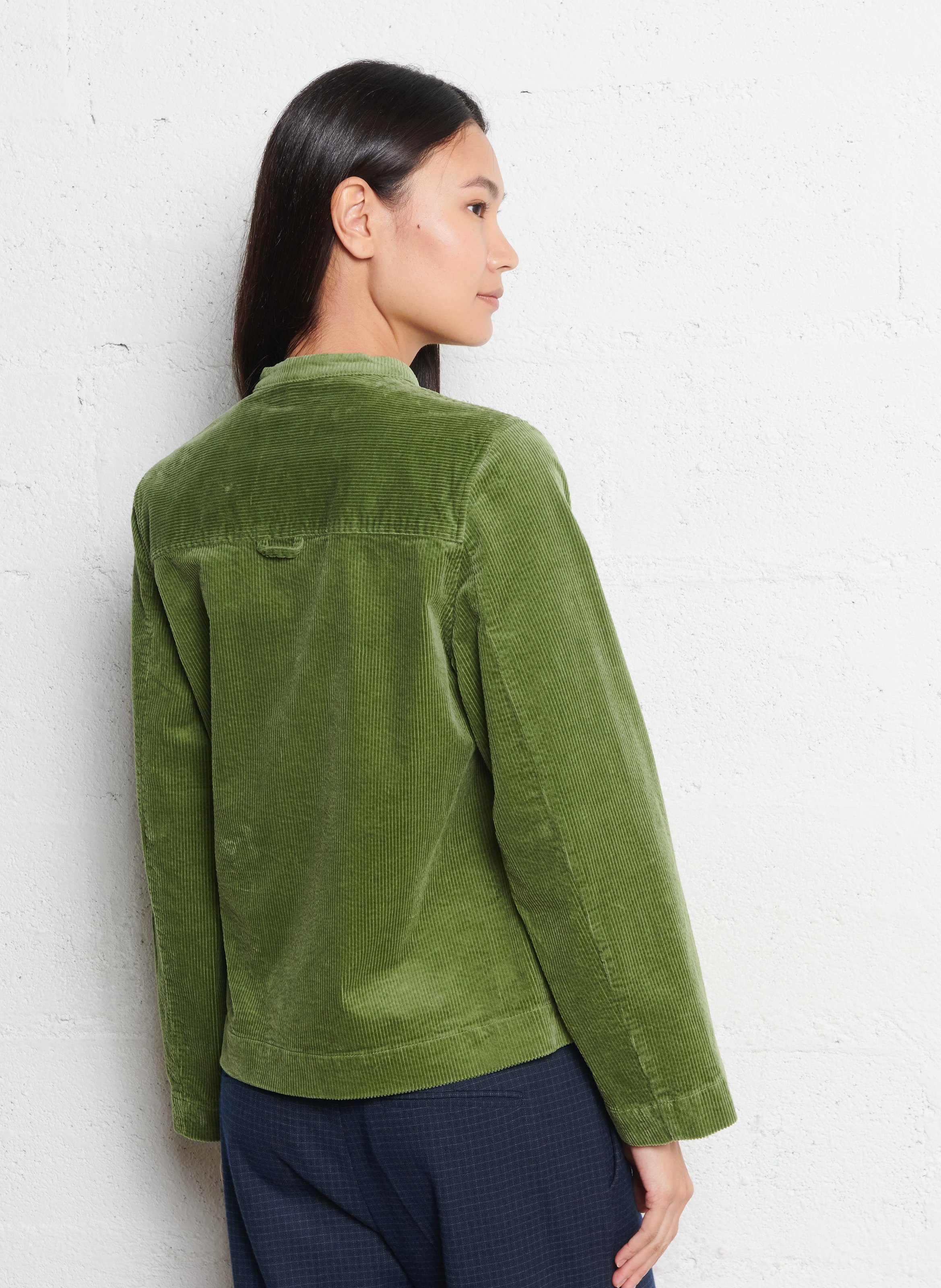 Veste courte boutonné en velours côtelé NICE THINGS Kaki