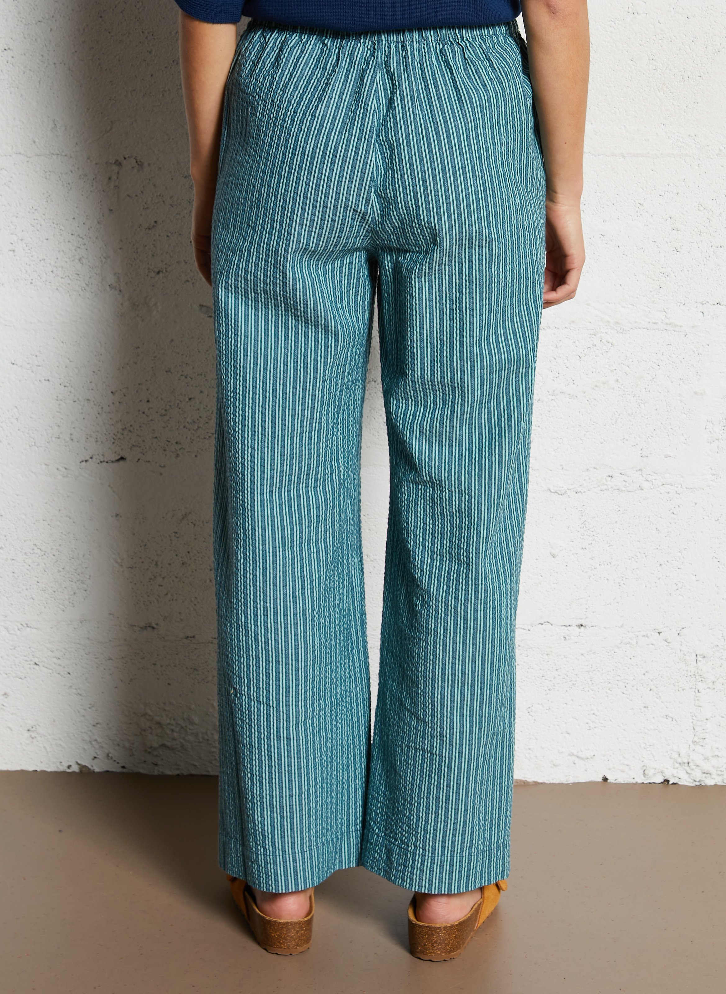 Weit geschnittene Jeans NICE THINGS Blau