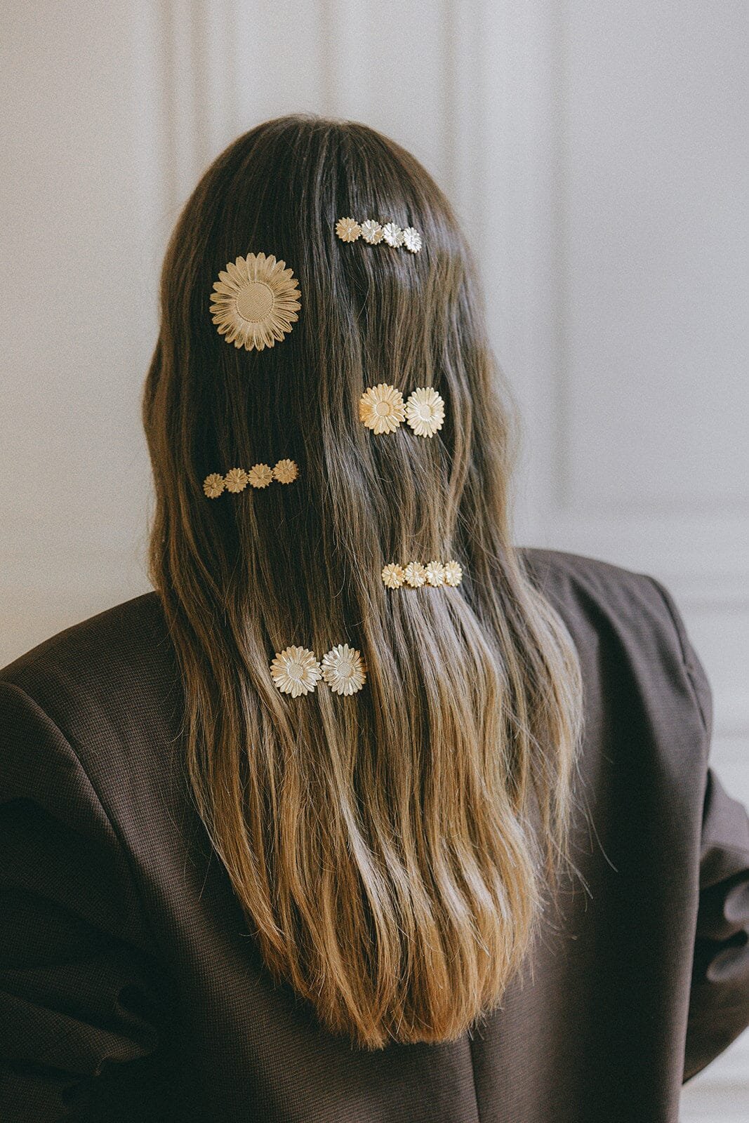 Maxi silver-plated flower hair clip Golden