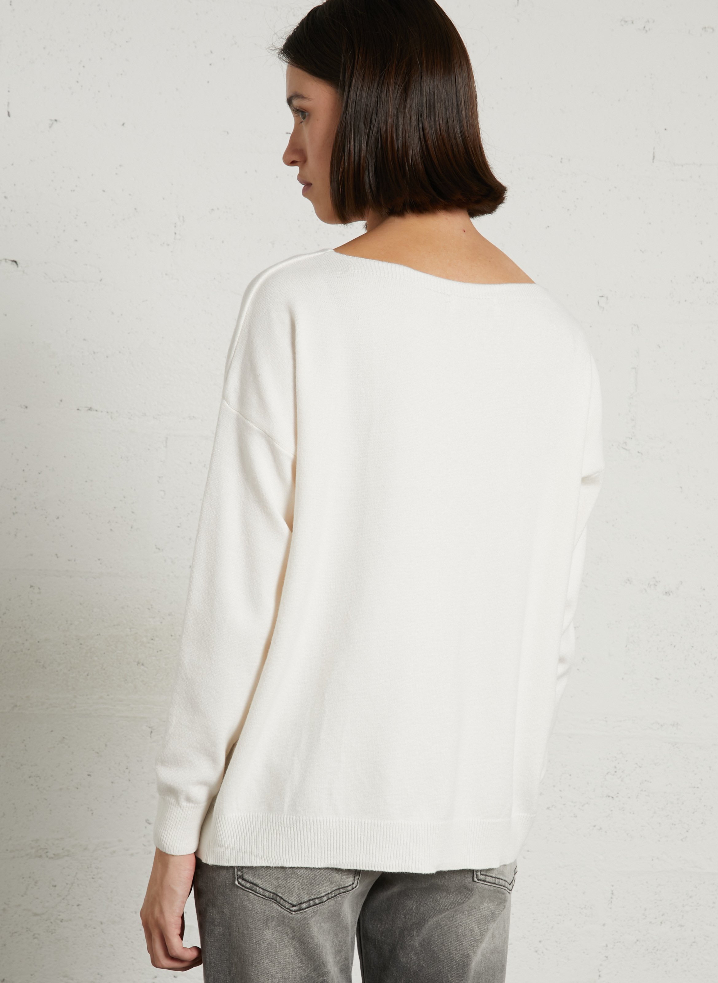 Rechte V-hals trui in effen kleur PLEASE Beige