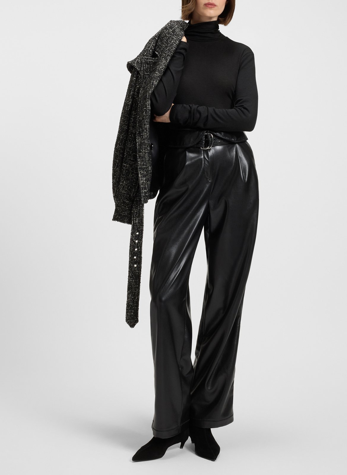 Solid turtleneck straight top BOSS Black