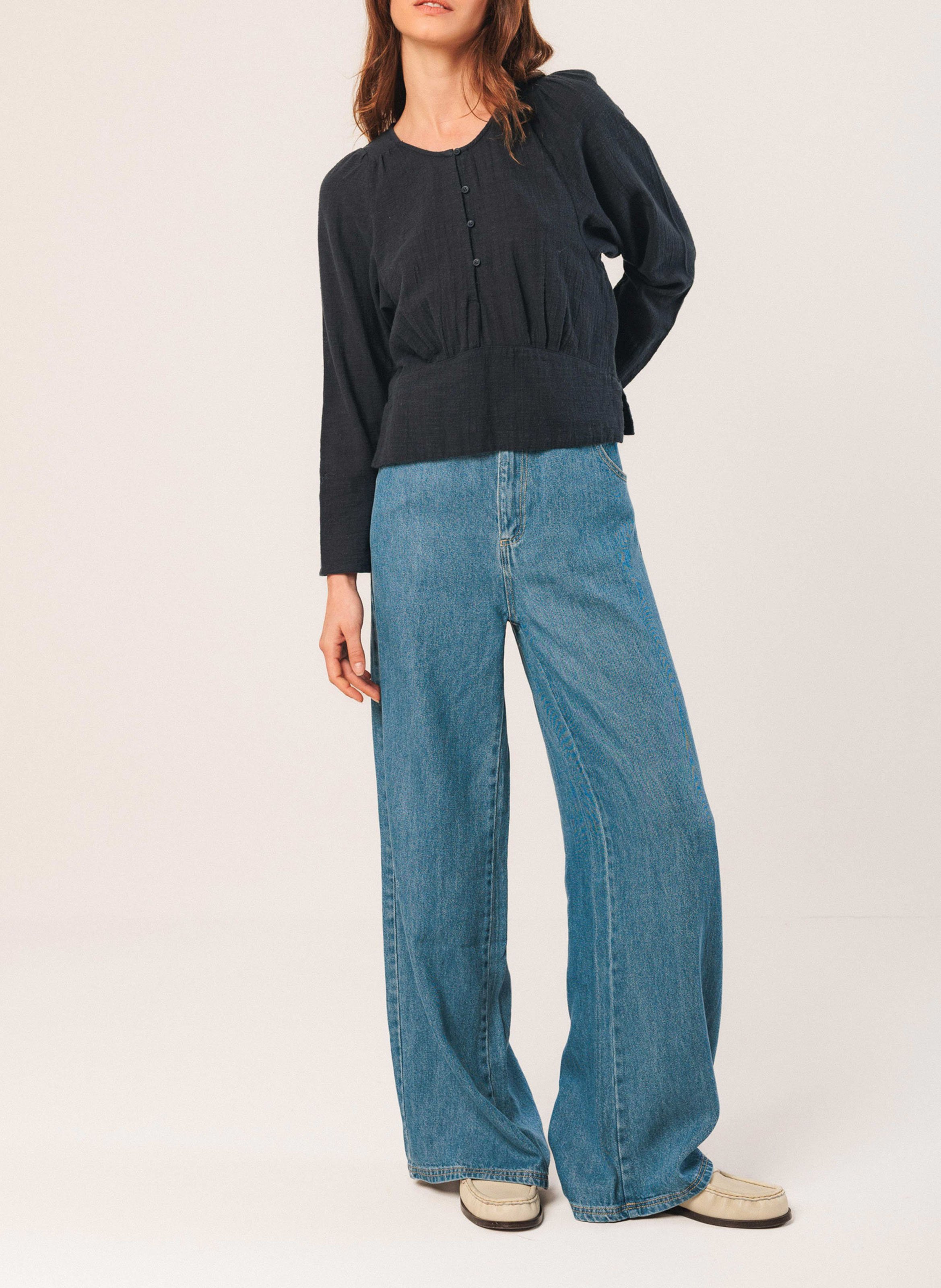 Fitted round neck top in organic cotton INDI & COLD Blue