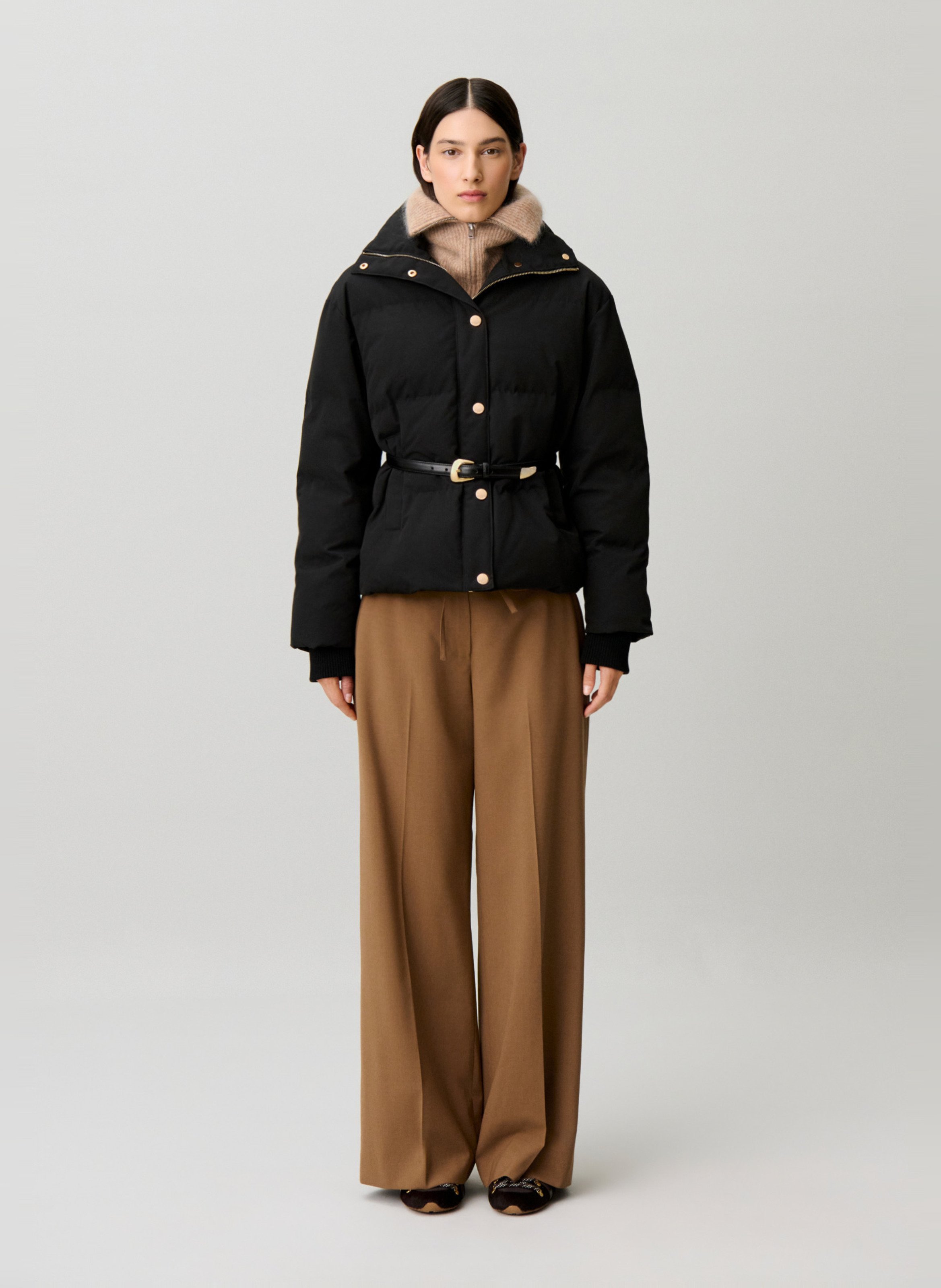 Gerade geschnittene Steppjacke mit Stehkragen CLAUDIE PIERLOT Schwarz