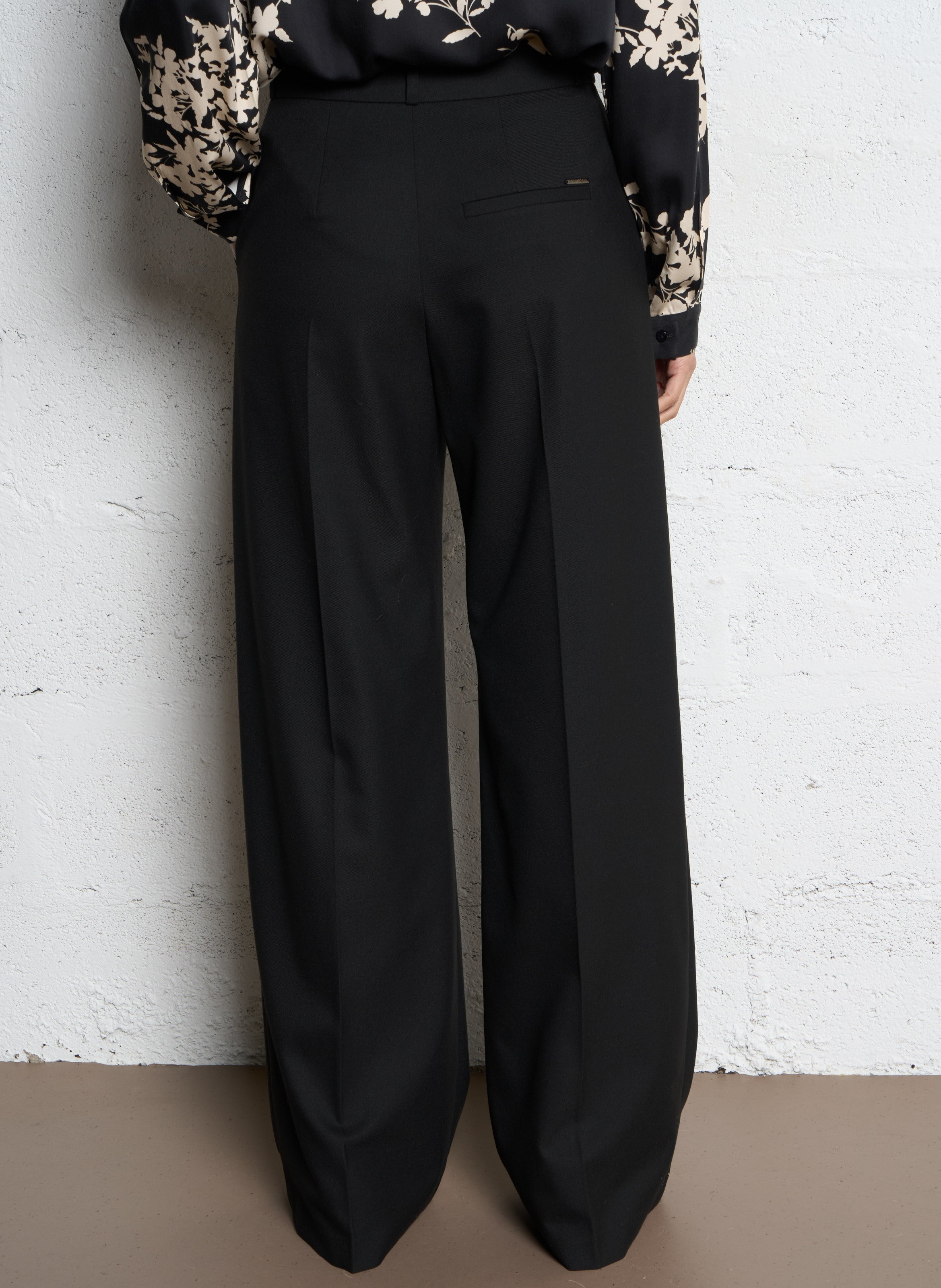 High-waisted pants ONE STEP Black