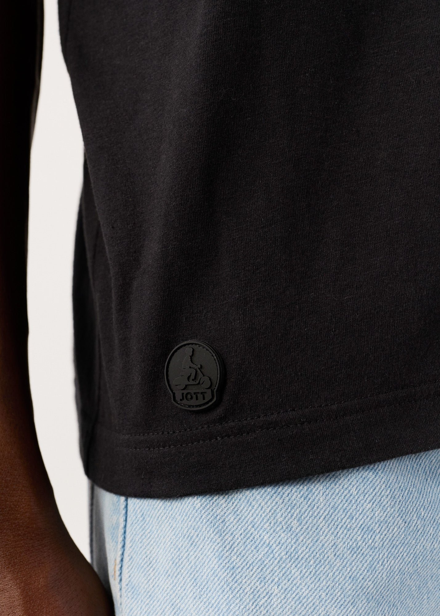 Round neck petro T-shirt JOTT Black