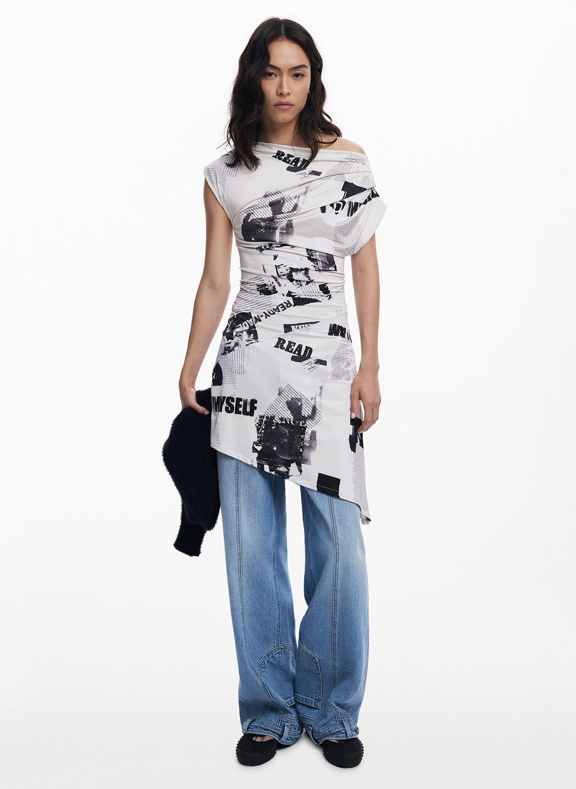 Robe 2 en 1 à imprimé journal DESIGUAL Noir