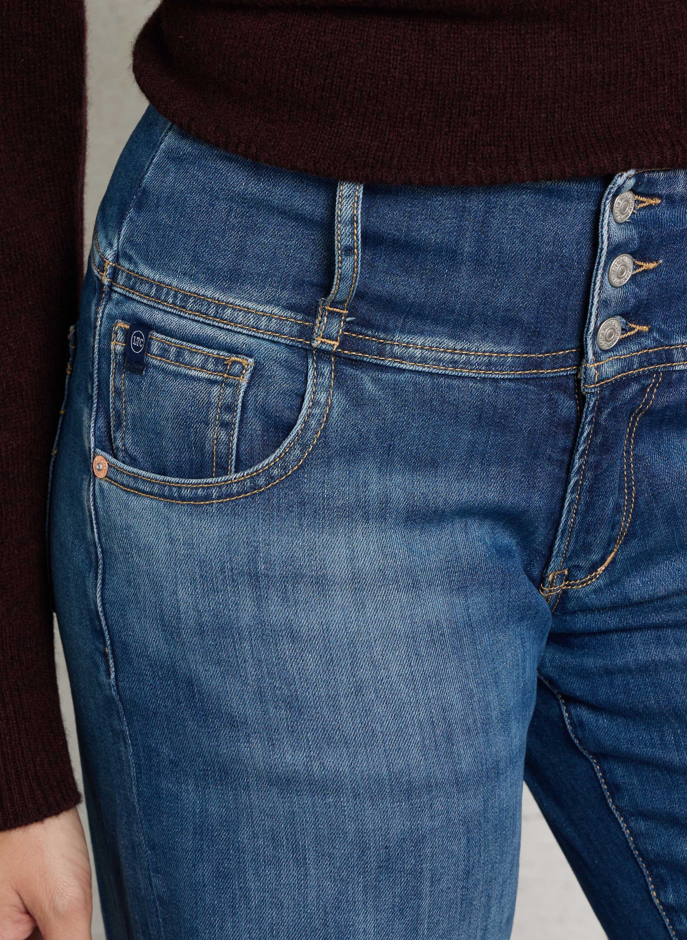 High Waist Straight Cut Jeans aus Baumwoll-Mix LE TEMPS DES CERISES Blau