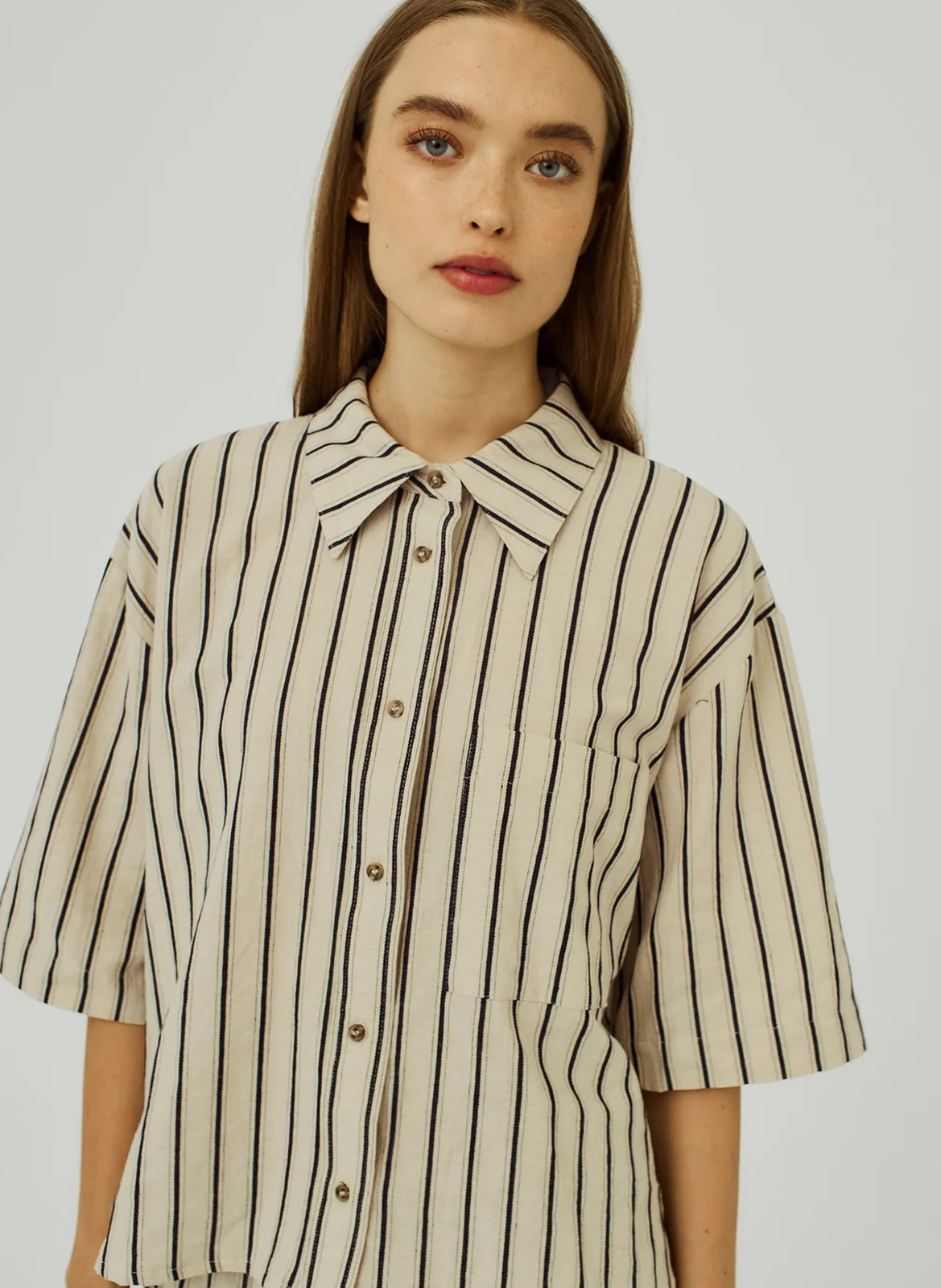 Short-sleeved striped shirt NORR Black