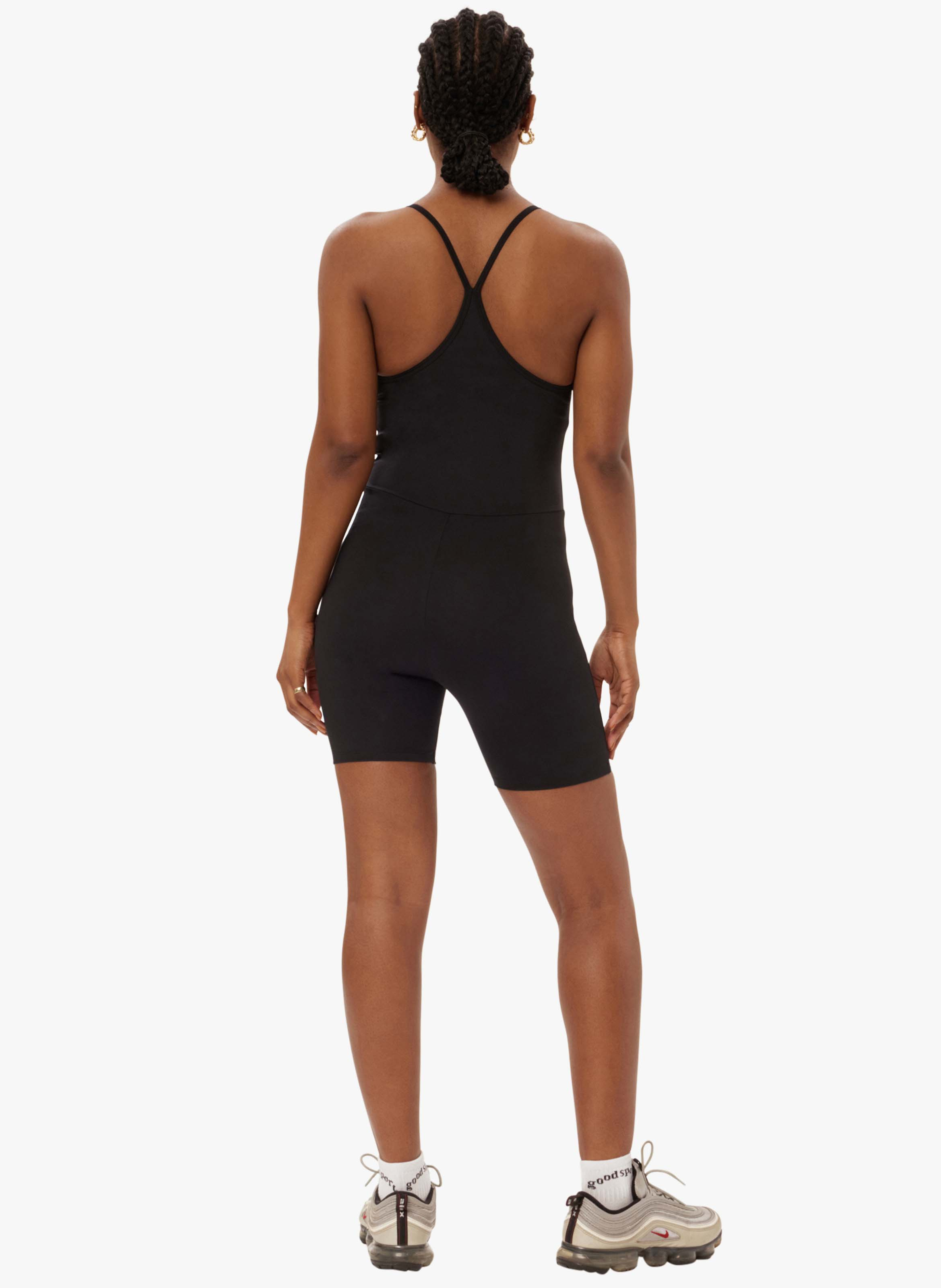 Combishort à encolure V GIRLFRIEND COLLECTIVE Noir