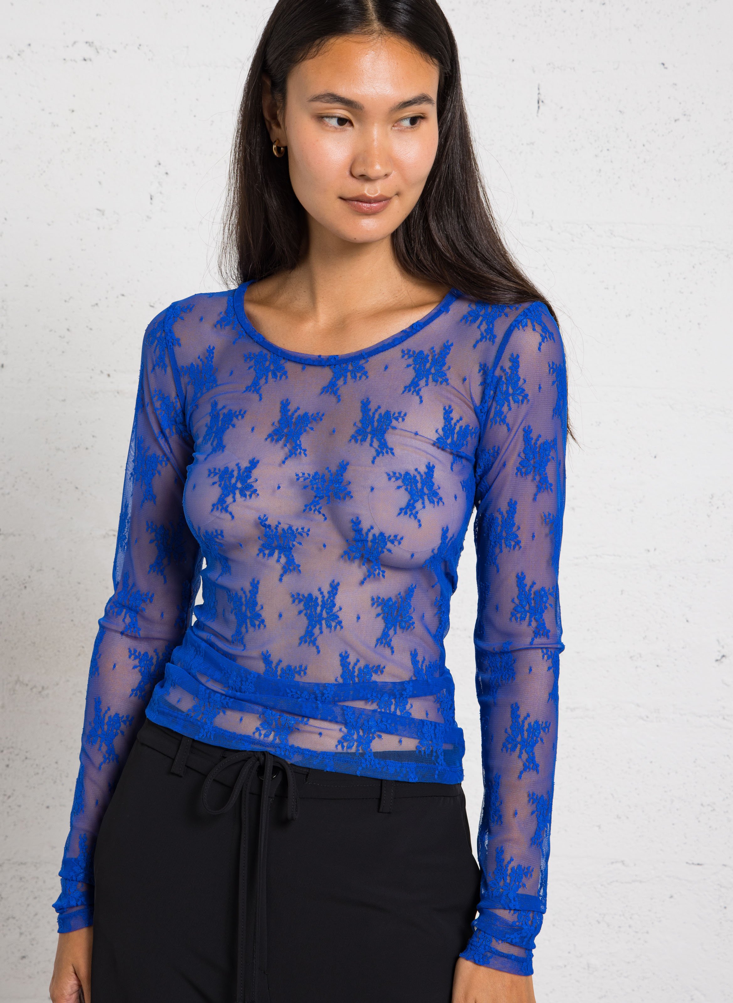Ronde hals T-shirt met bloemenborduursels IMPERIAL