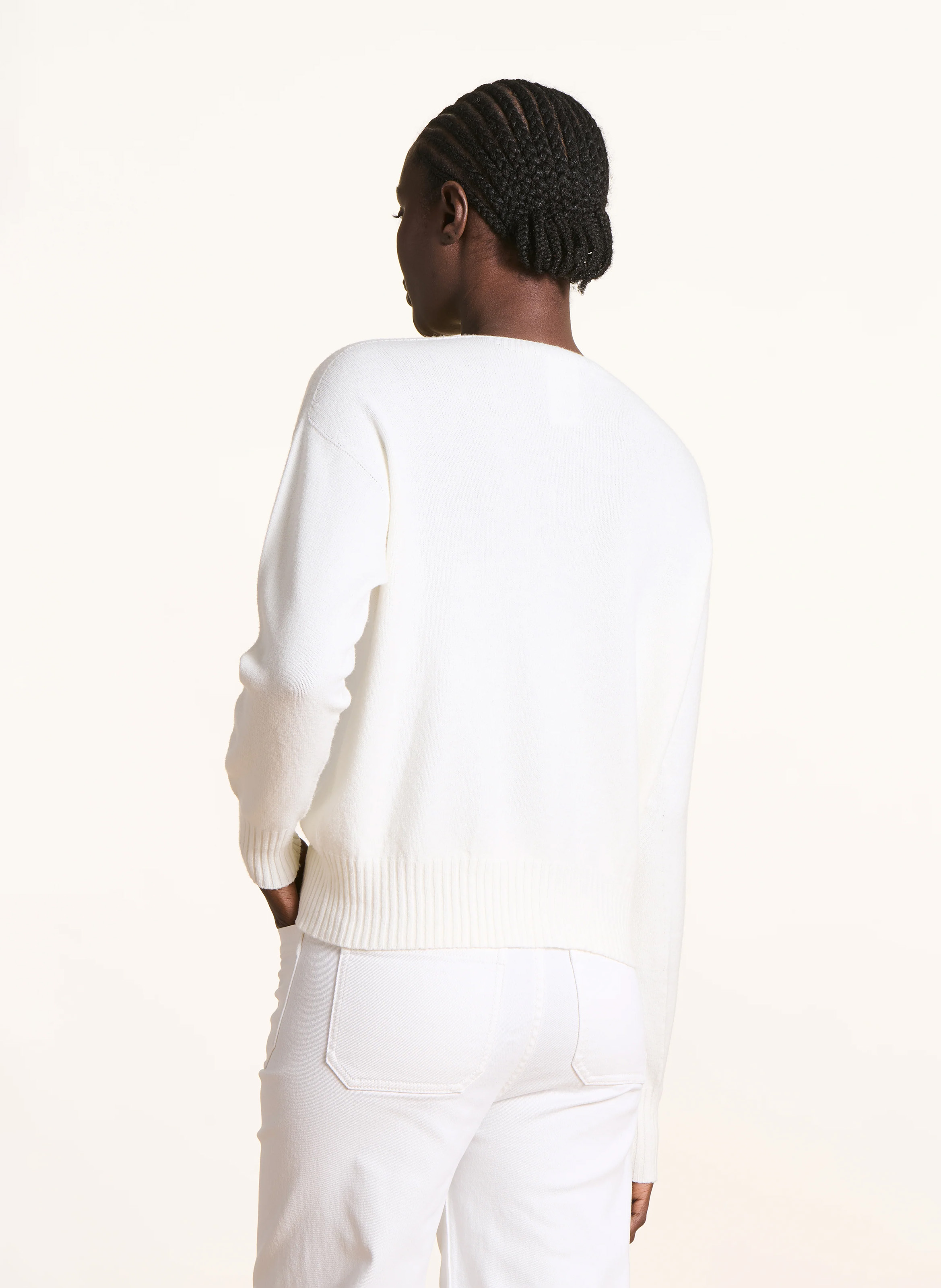 Loose-fit mixed-knit V-neck sweater LA FEE MARABOUTEE White