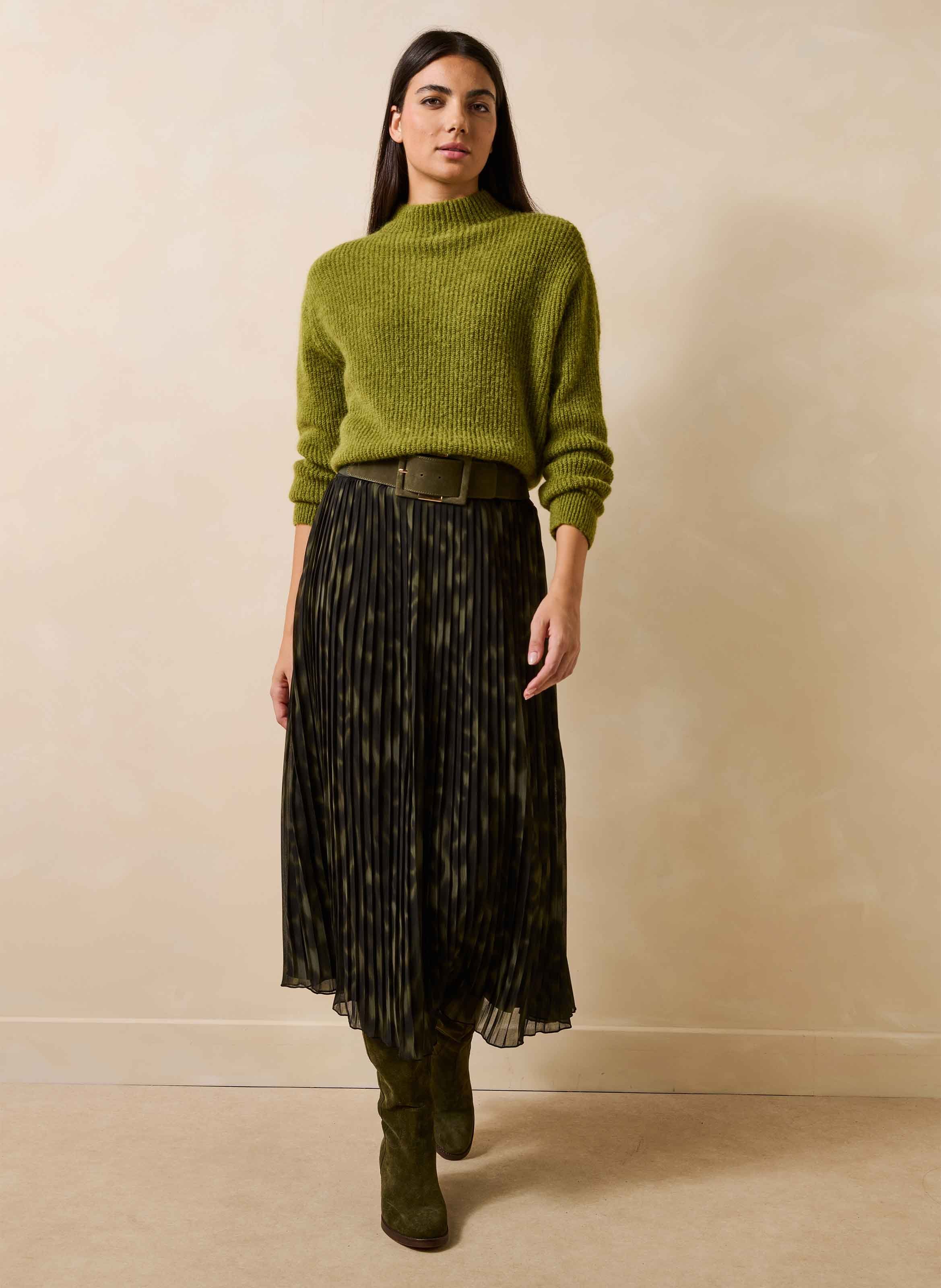 Langer plissier Rock mit Tiermuster im Tie-Dye-Look. LA FEE MARABOUTEE Grun