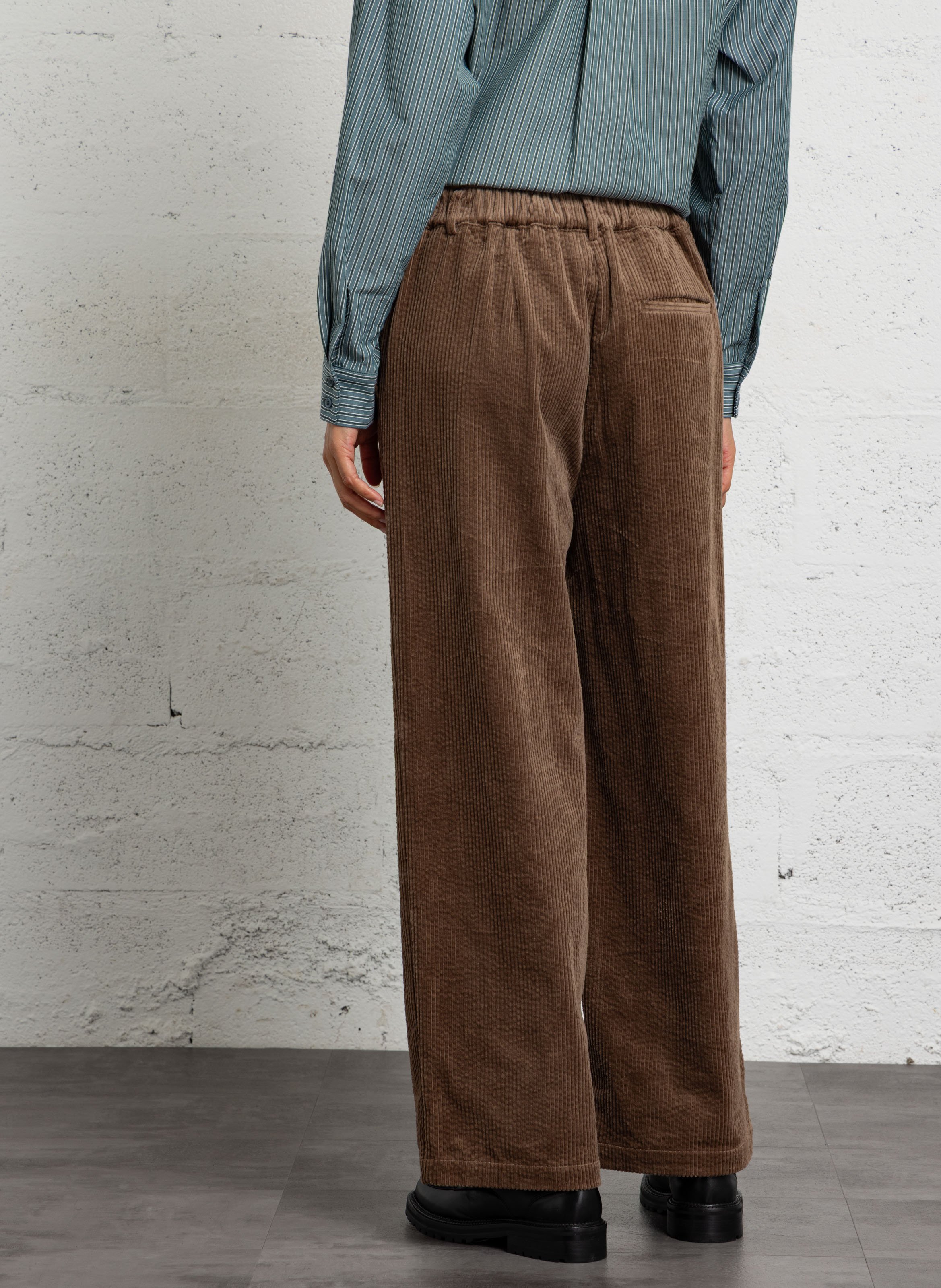 Pantalon en velours côtelé de coton  BELLA JONES Marron