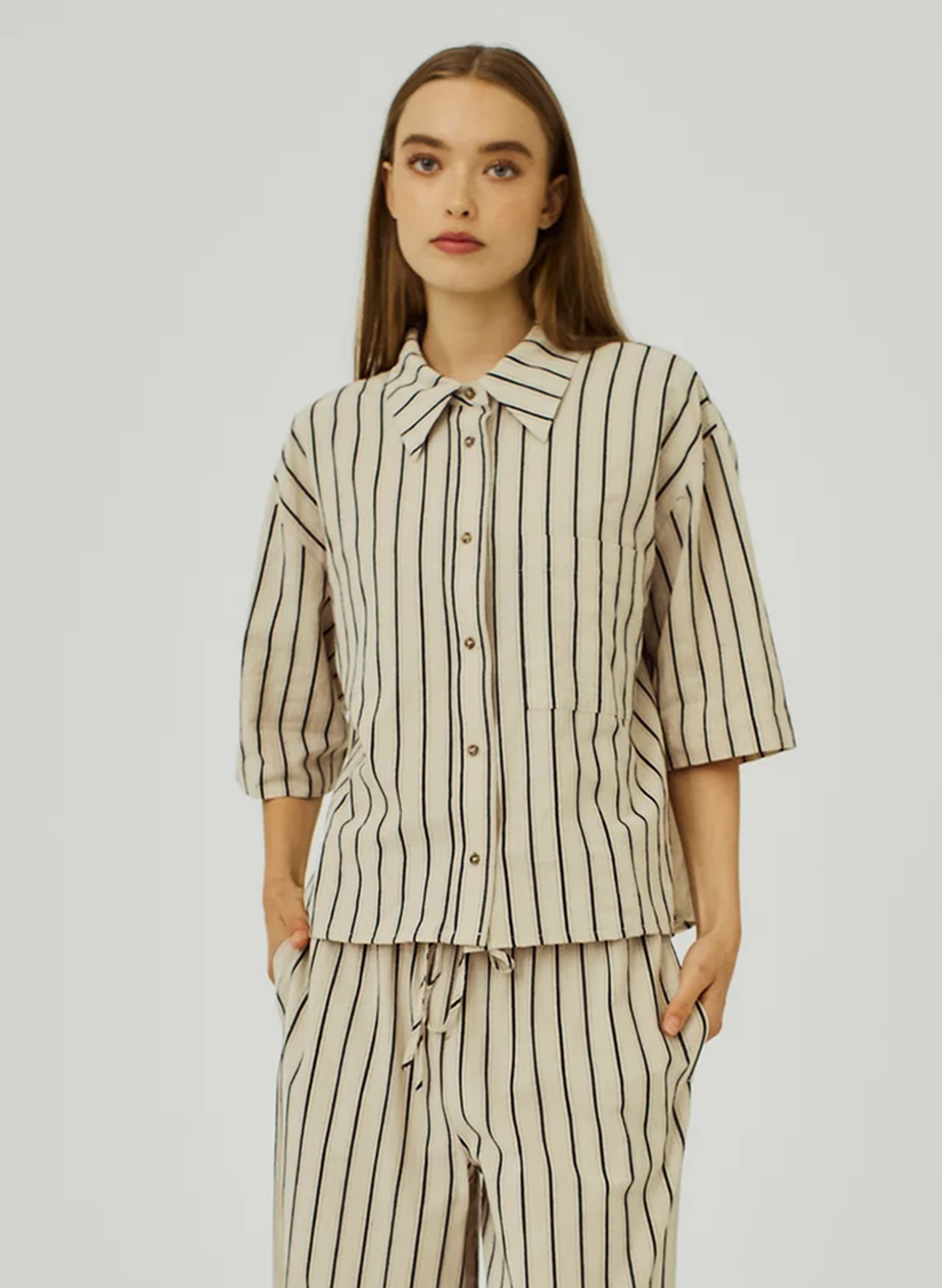 Short-sleeved striped shirt NORR Black