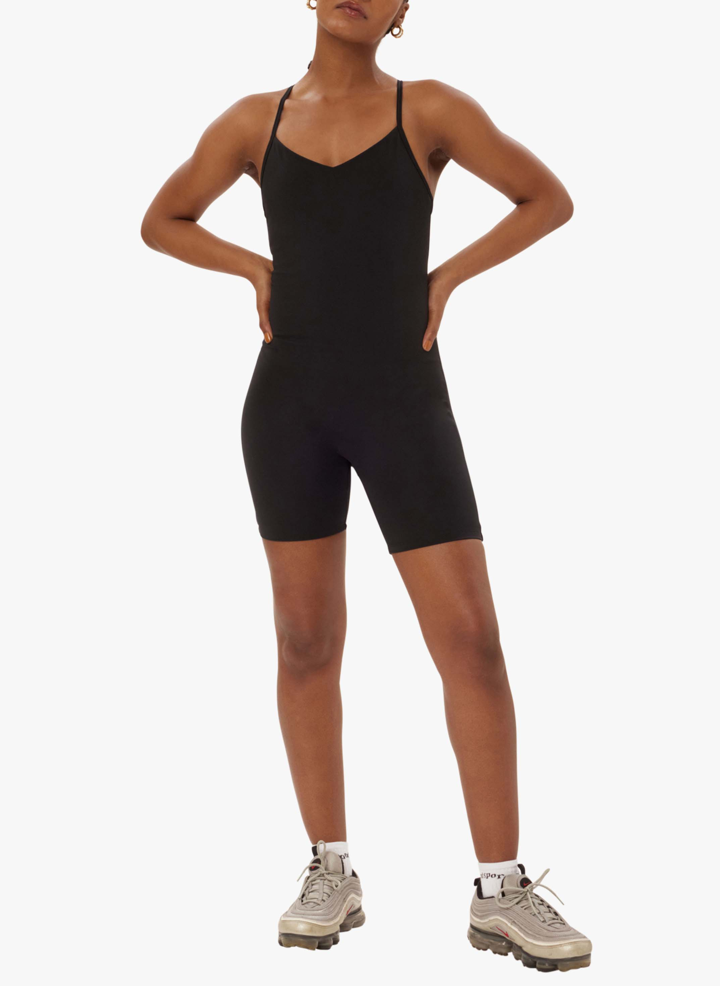 Combishort à encolure V GIRLFRIEND COLLECTIVE Noir