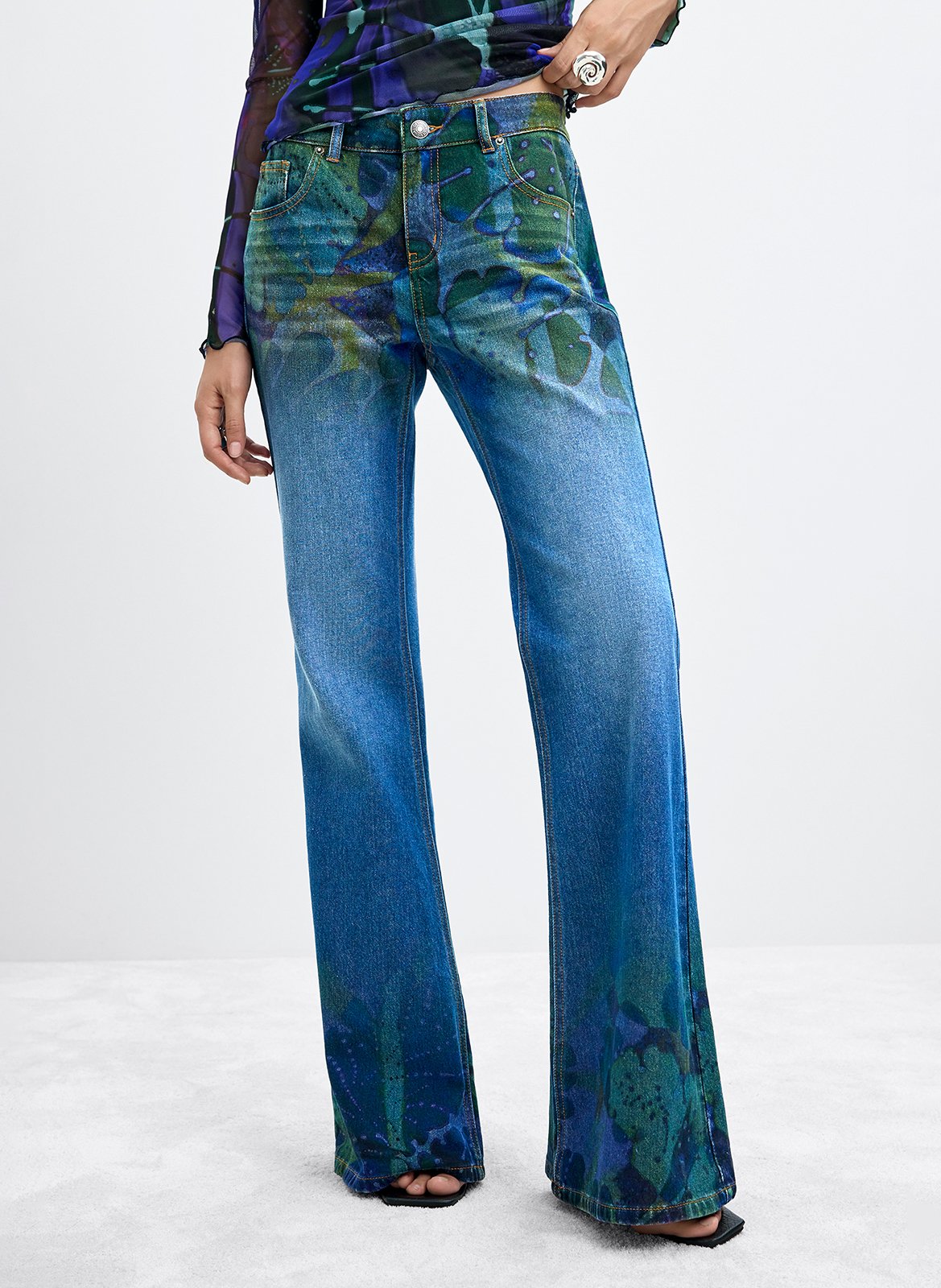Flared jeans met grafische print DESIGUAL Blauw