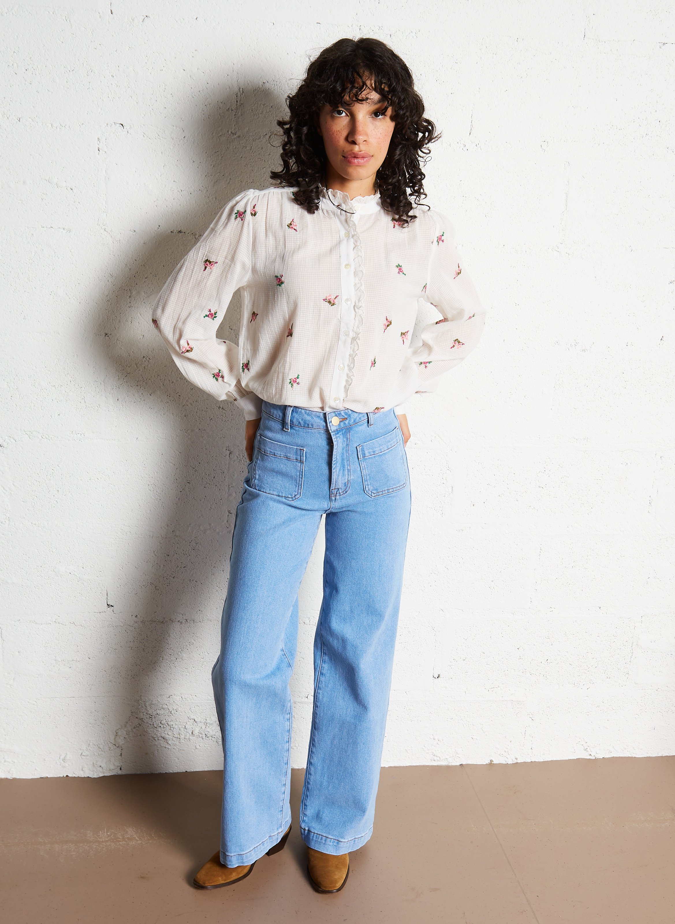 Jean flare taille haute en coton mélangé LA PETITE ETOILE Jean Stone