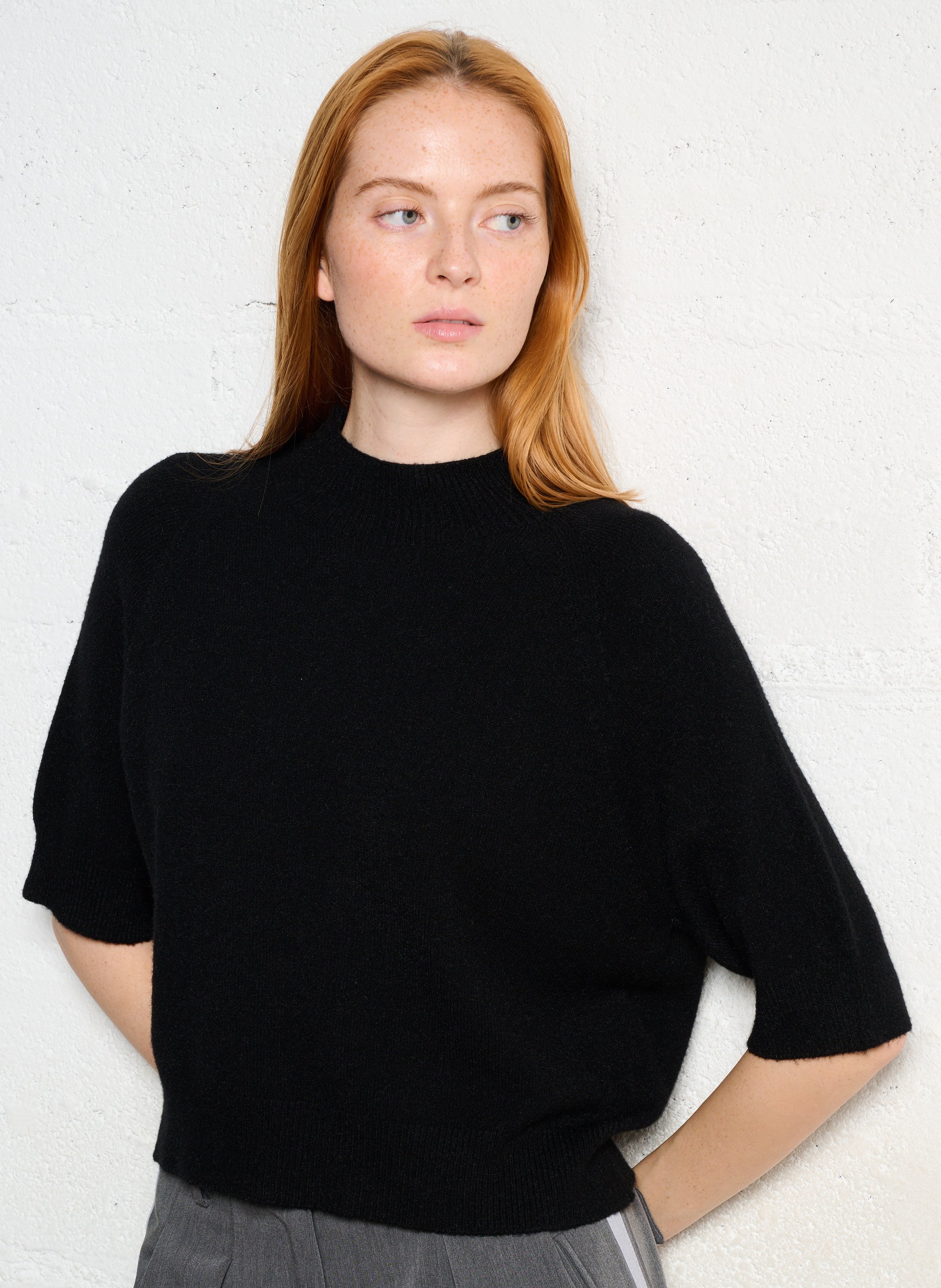 Pull manches courtes en maille unie IMPERIAL Noir