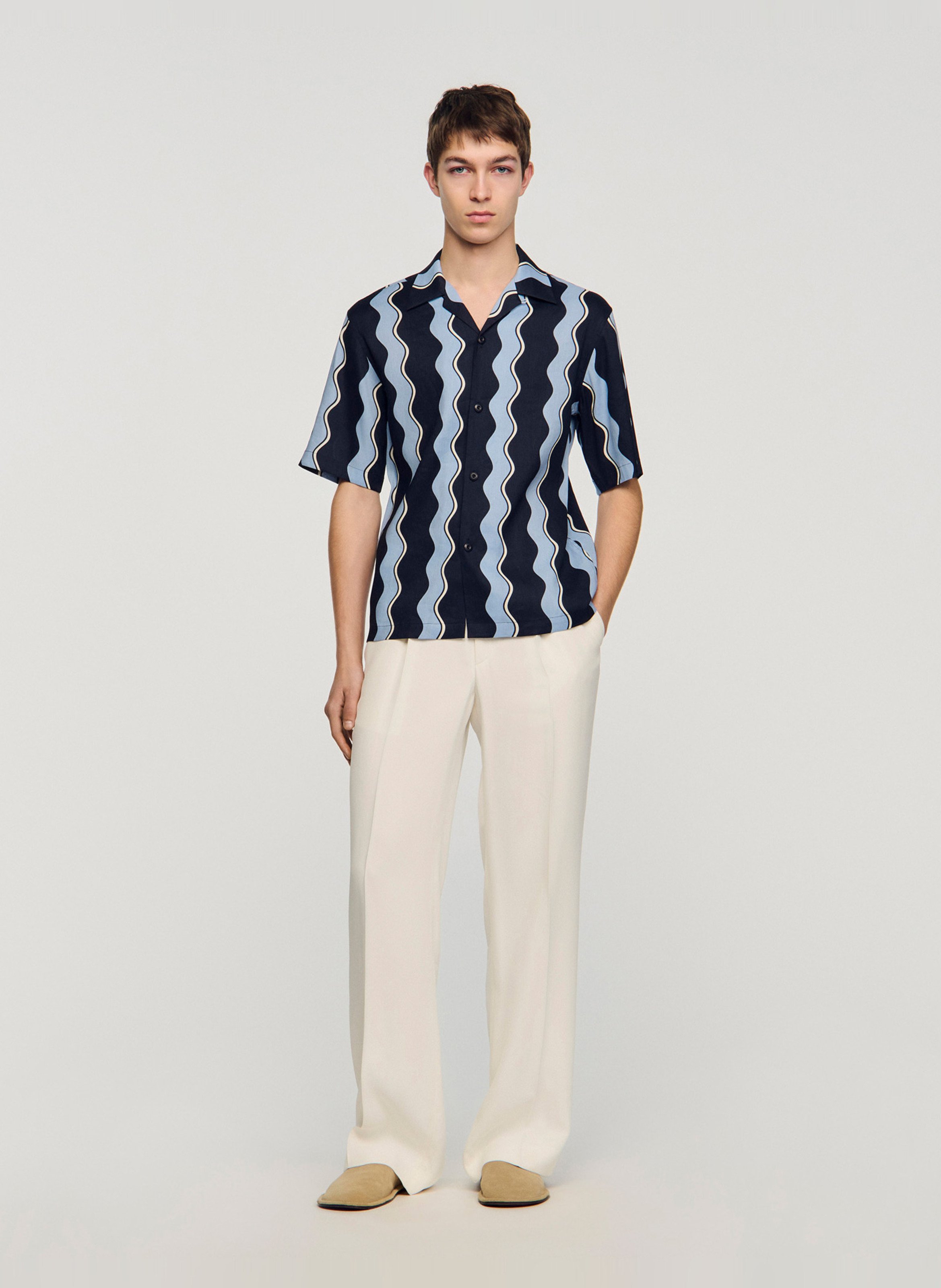 Straight classic collar shirt in printed blended linen. SANDRO Blue