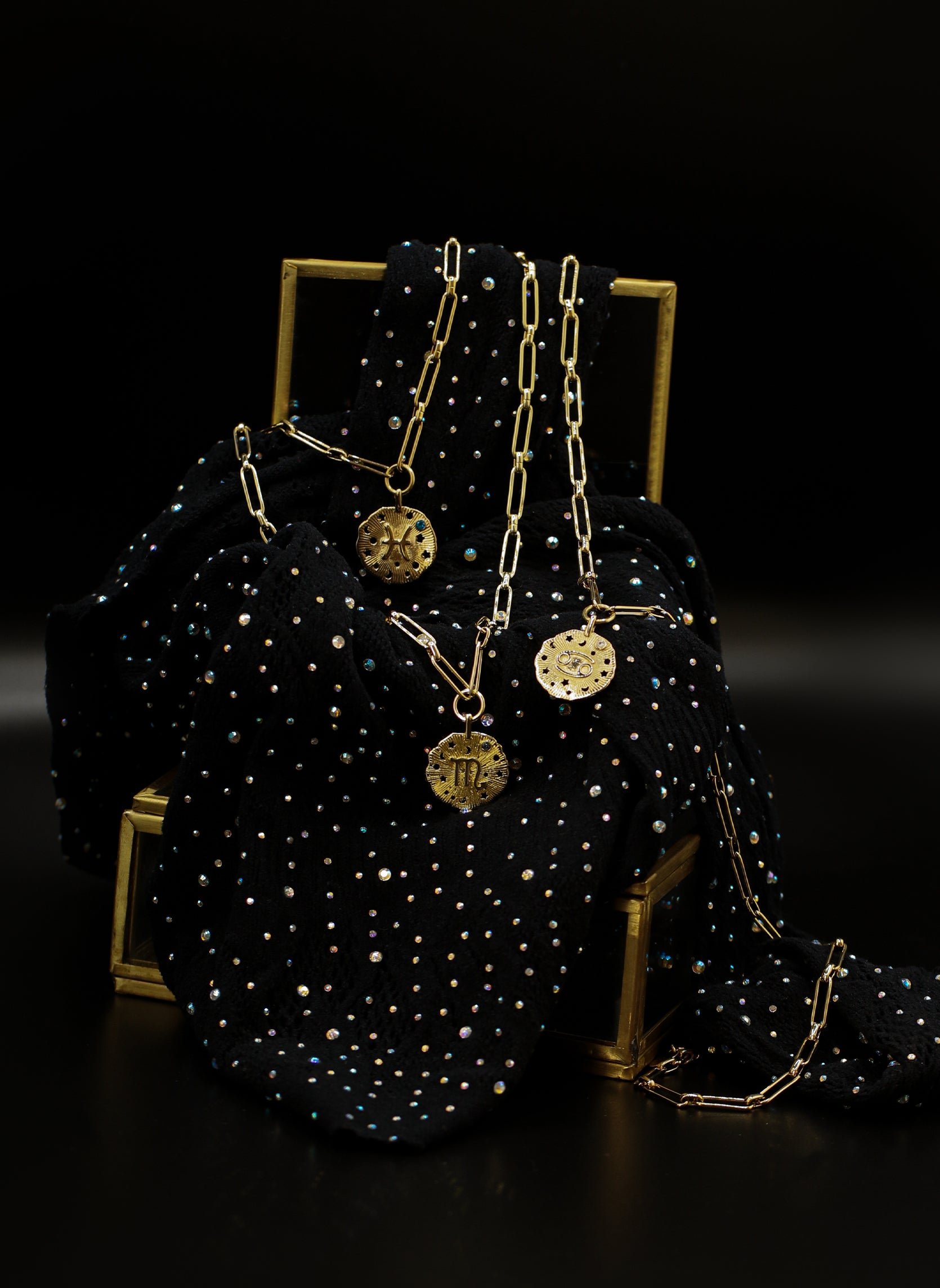 Scorpion chain necklace AEC Paris Golden