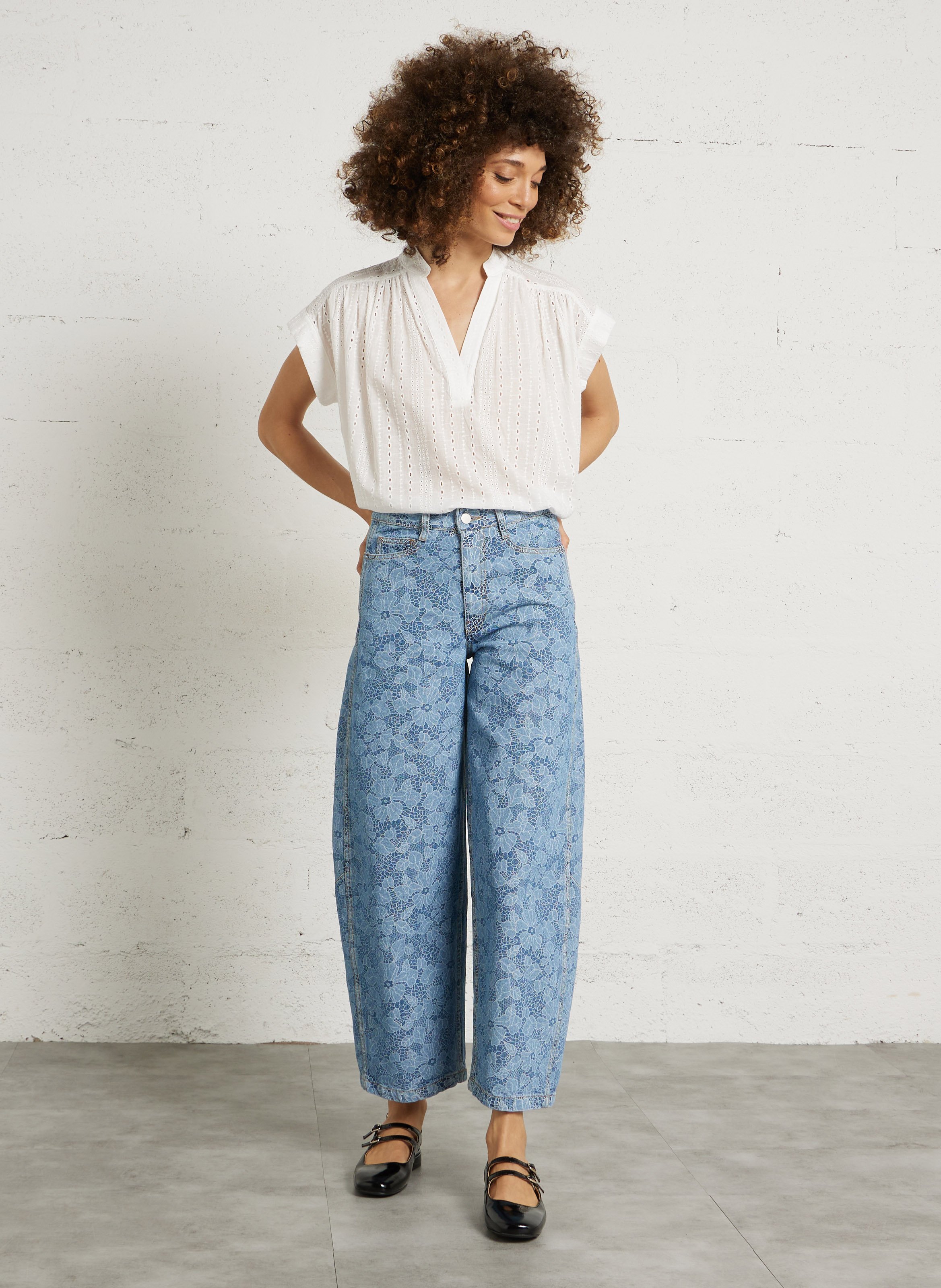 Loose tunic blouse with embroideries SEE U SOON White