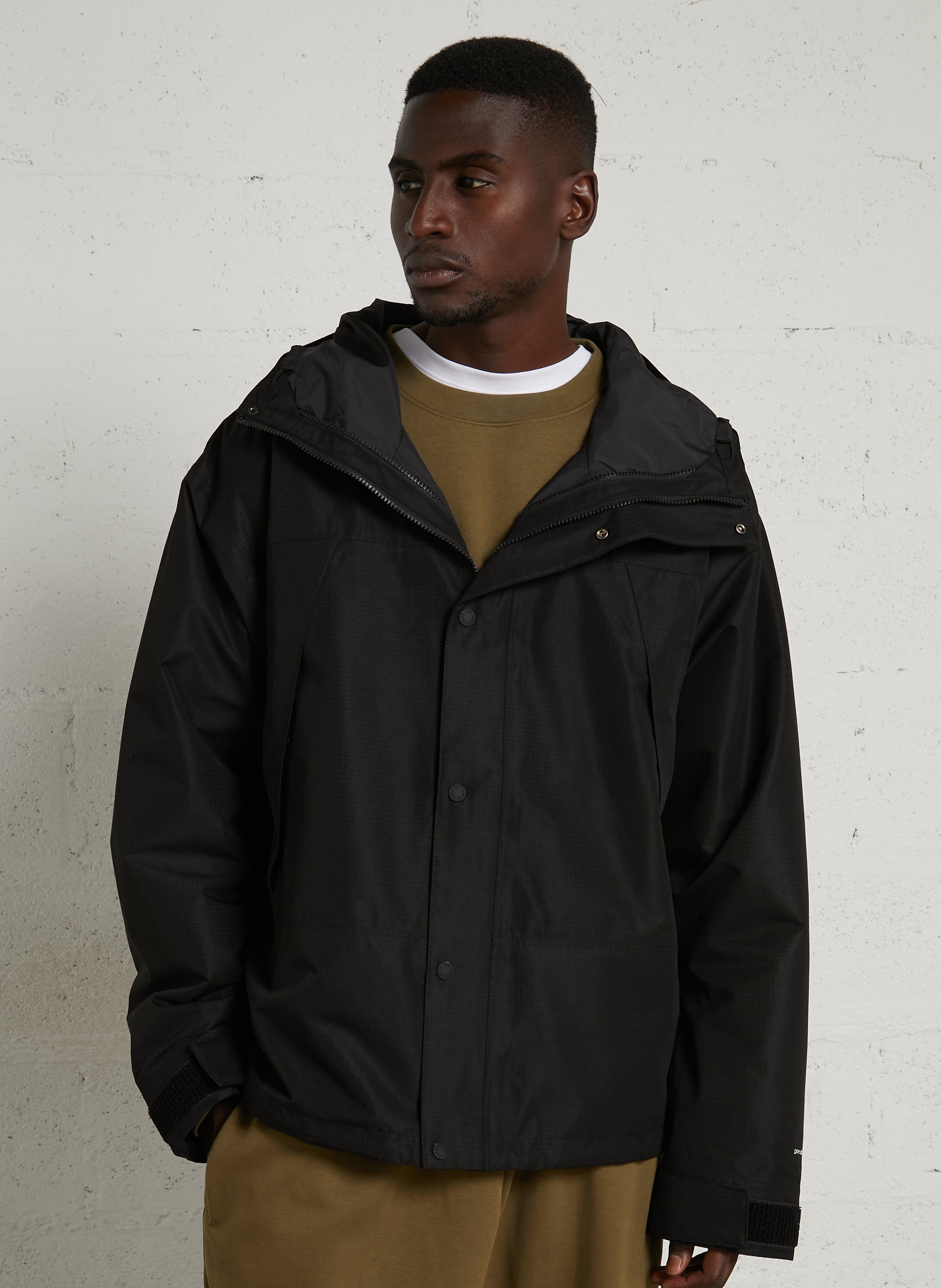 Windjacke mit Kapuze THE NORTH FACE Schwarz
