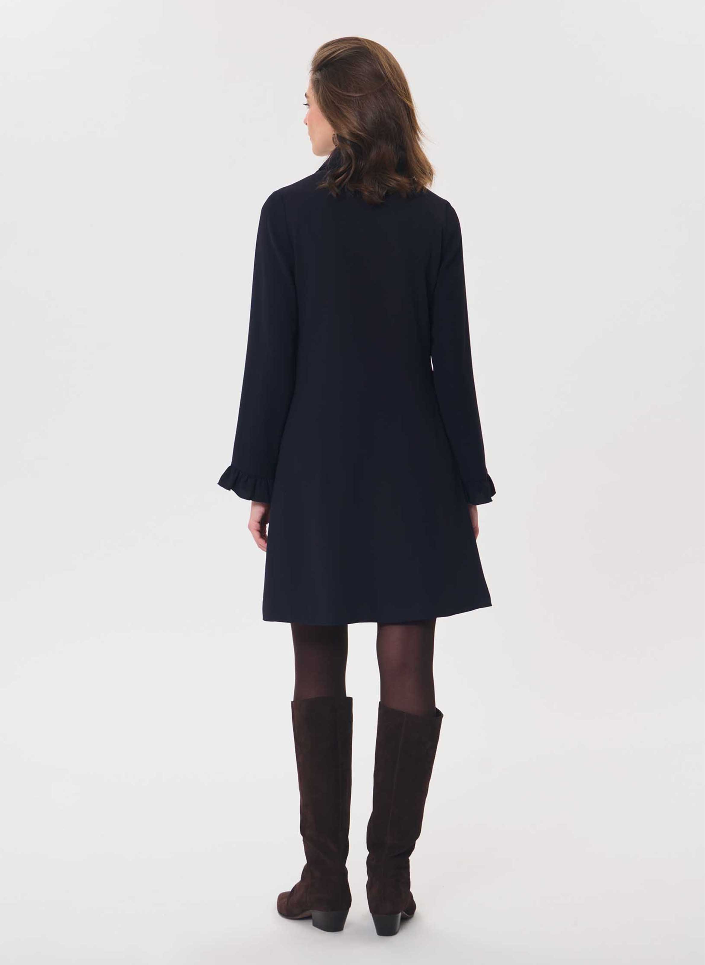 Kurzes, weit geschnittenes Kleid mit Hemdkragen TARA JARMON Blau