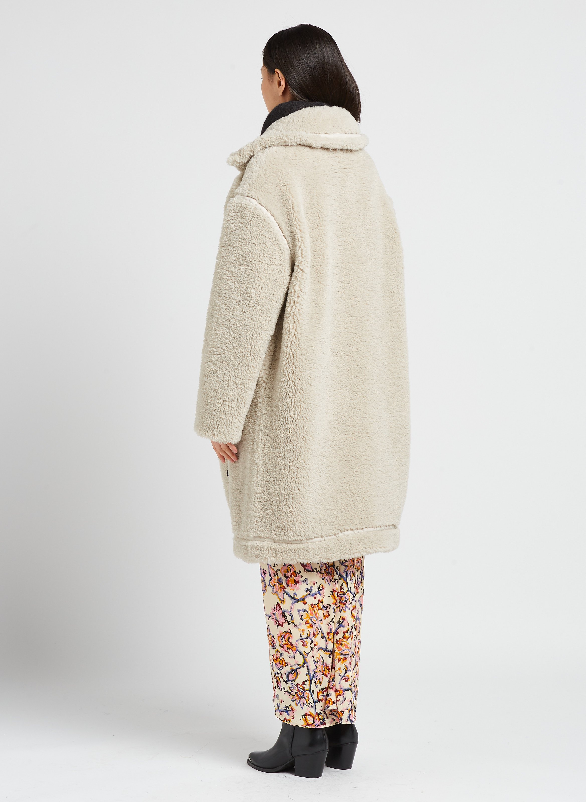 Long faux fur hot sale coat monki