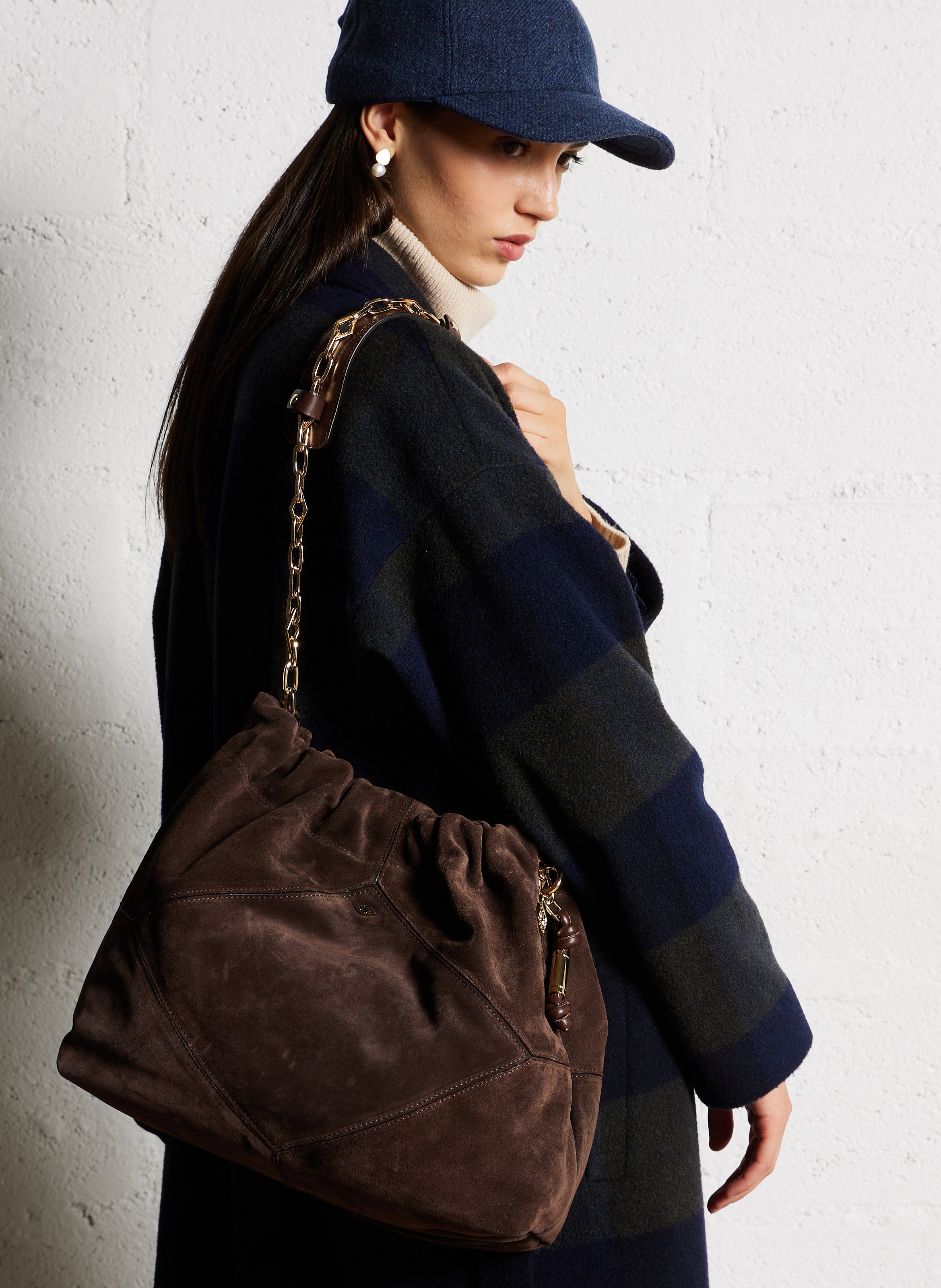 Schoudertas tote van suède leer BA&SH Bruin